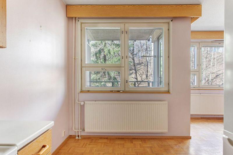 Kyläkirkontie 6-10, Pitäjänmäki, Helsinki