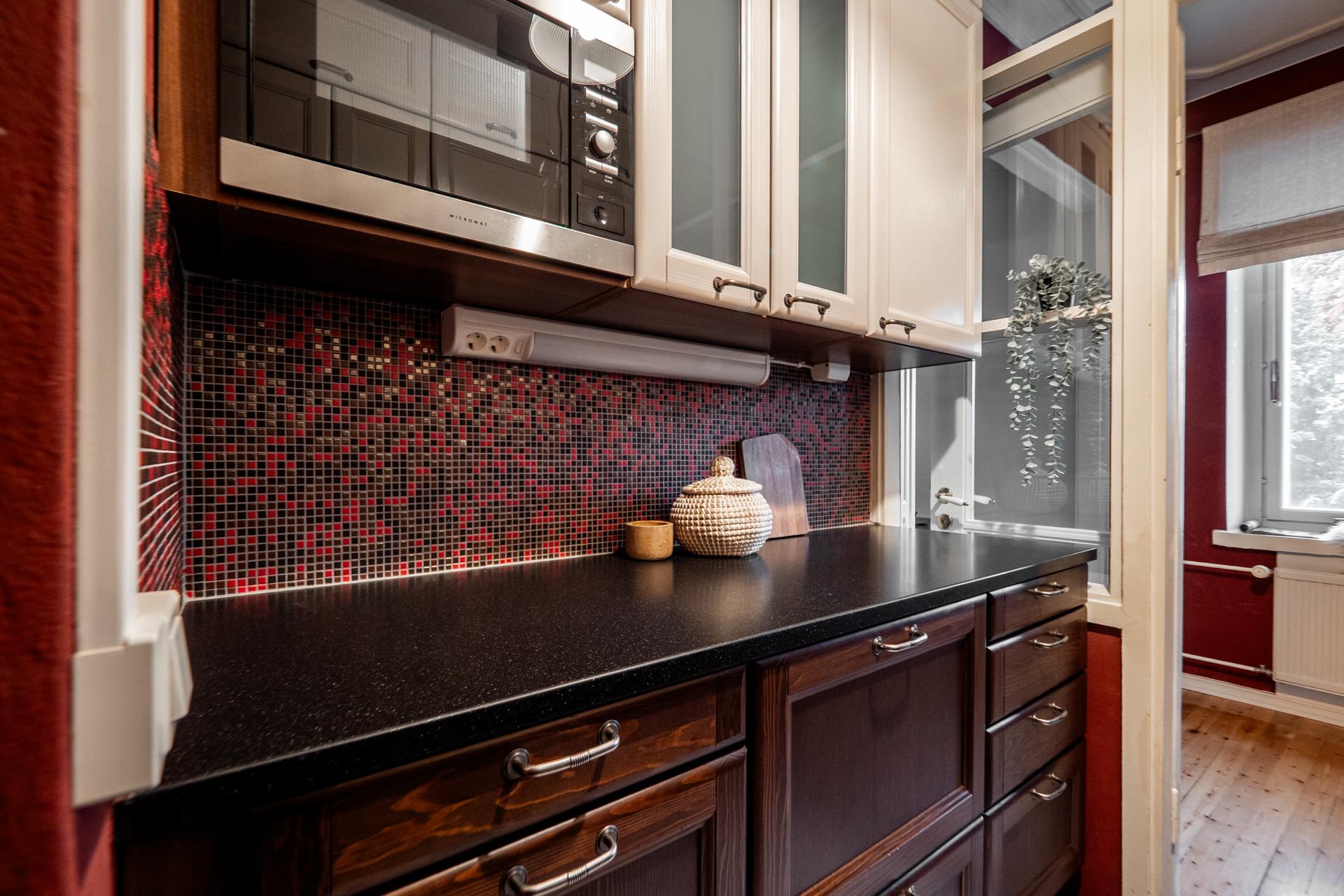 Koskitie 25, Tuira, Oulu