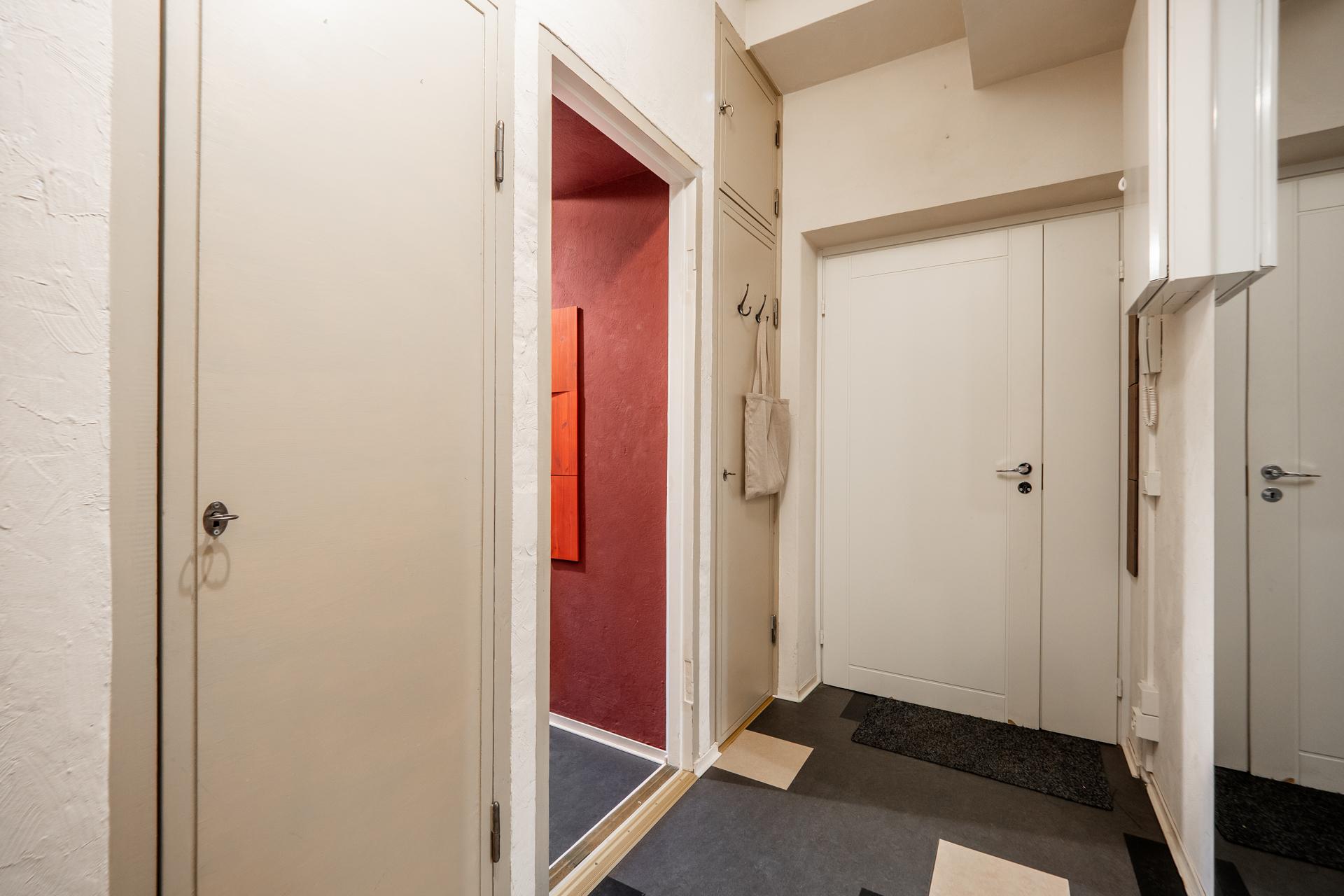 Koskitie 25, Tuira, Oulu