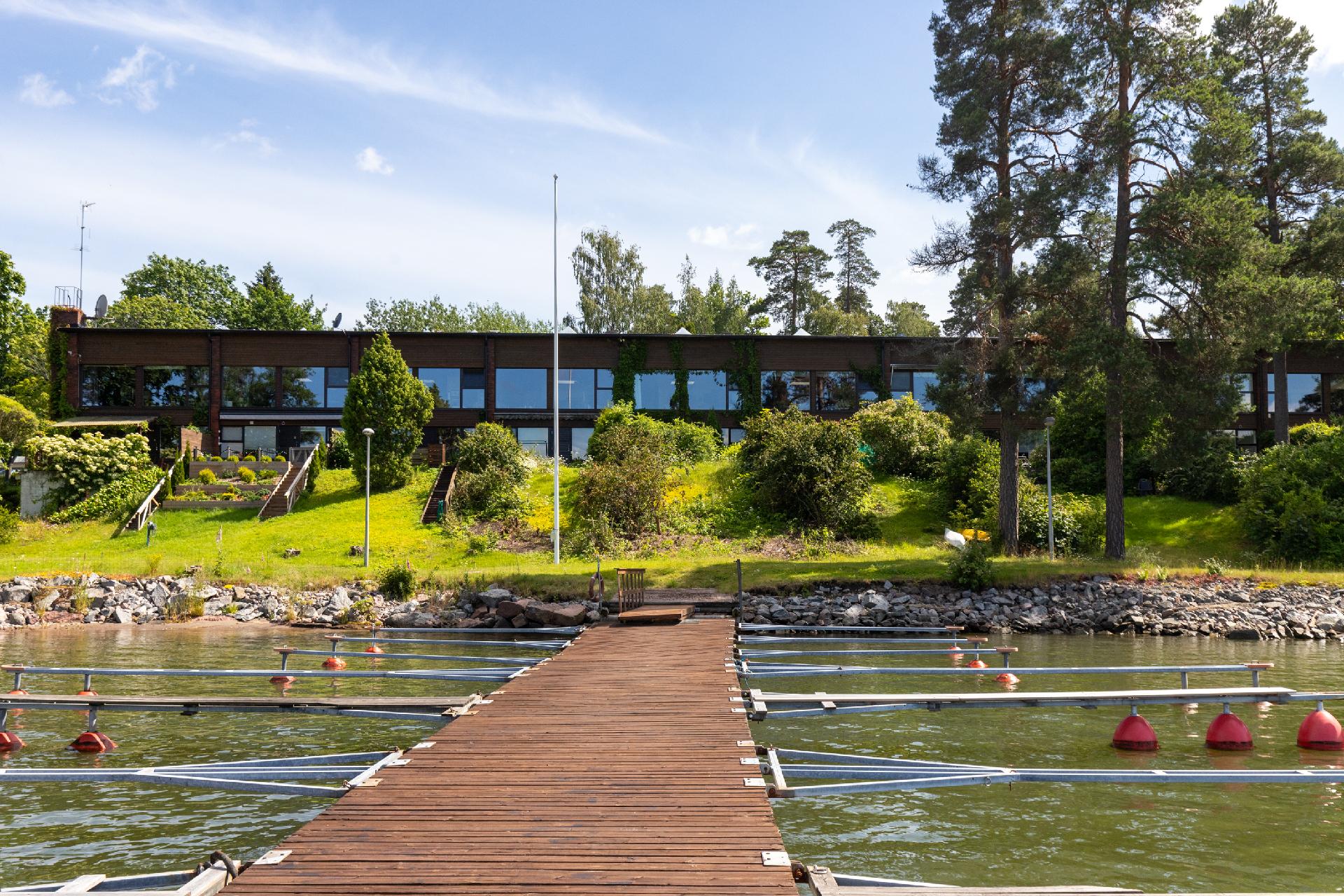 Puuskaniementie 44, Jollas, Helsinki