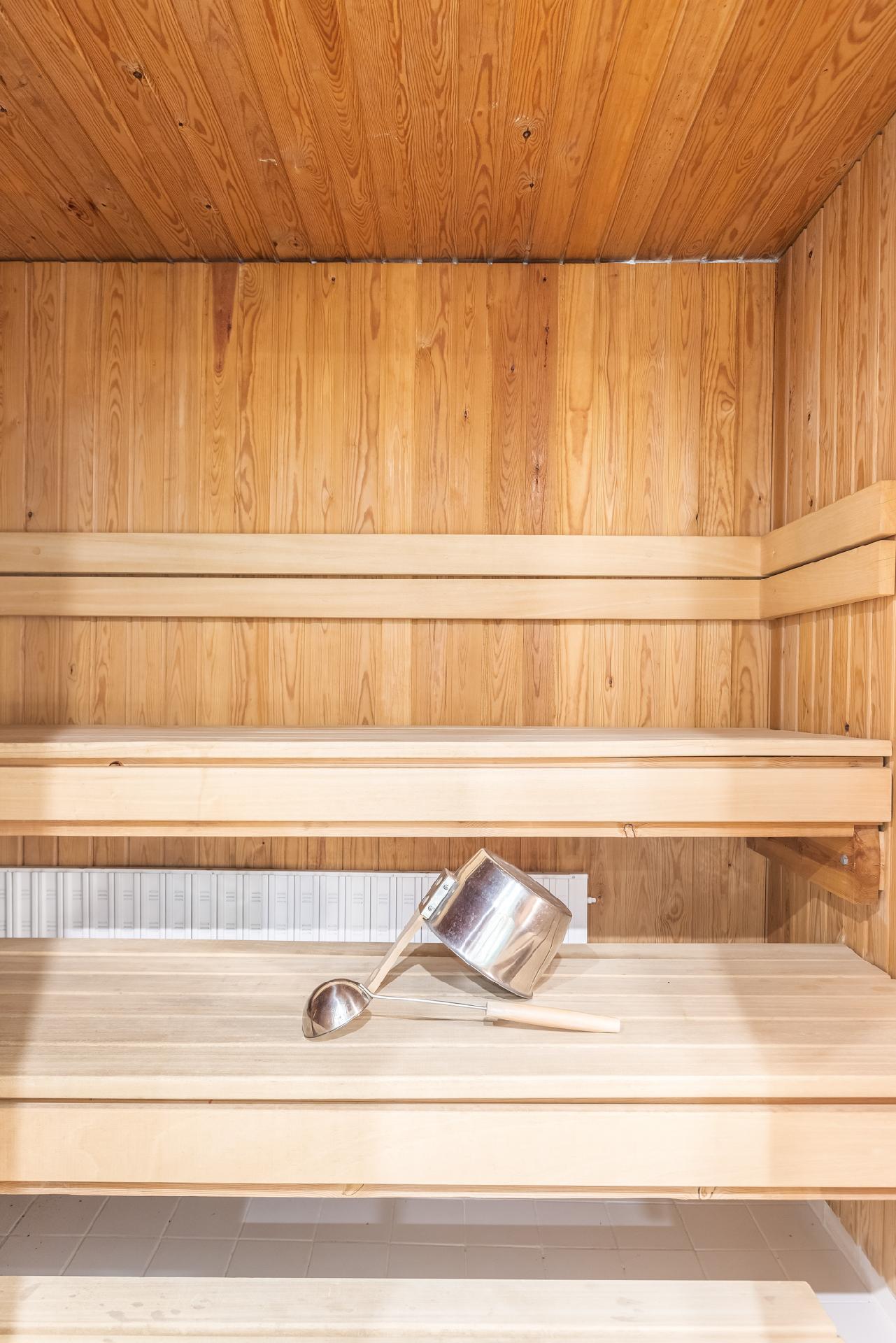 Puuskaniementie 44, Jollas, Helsinki