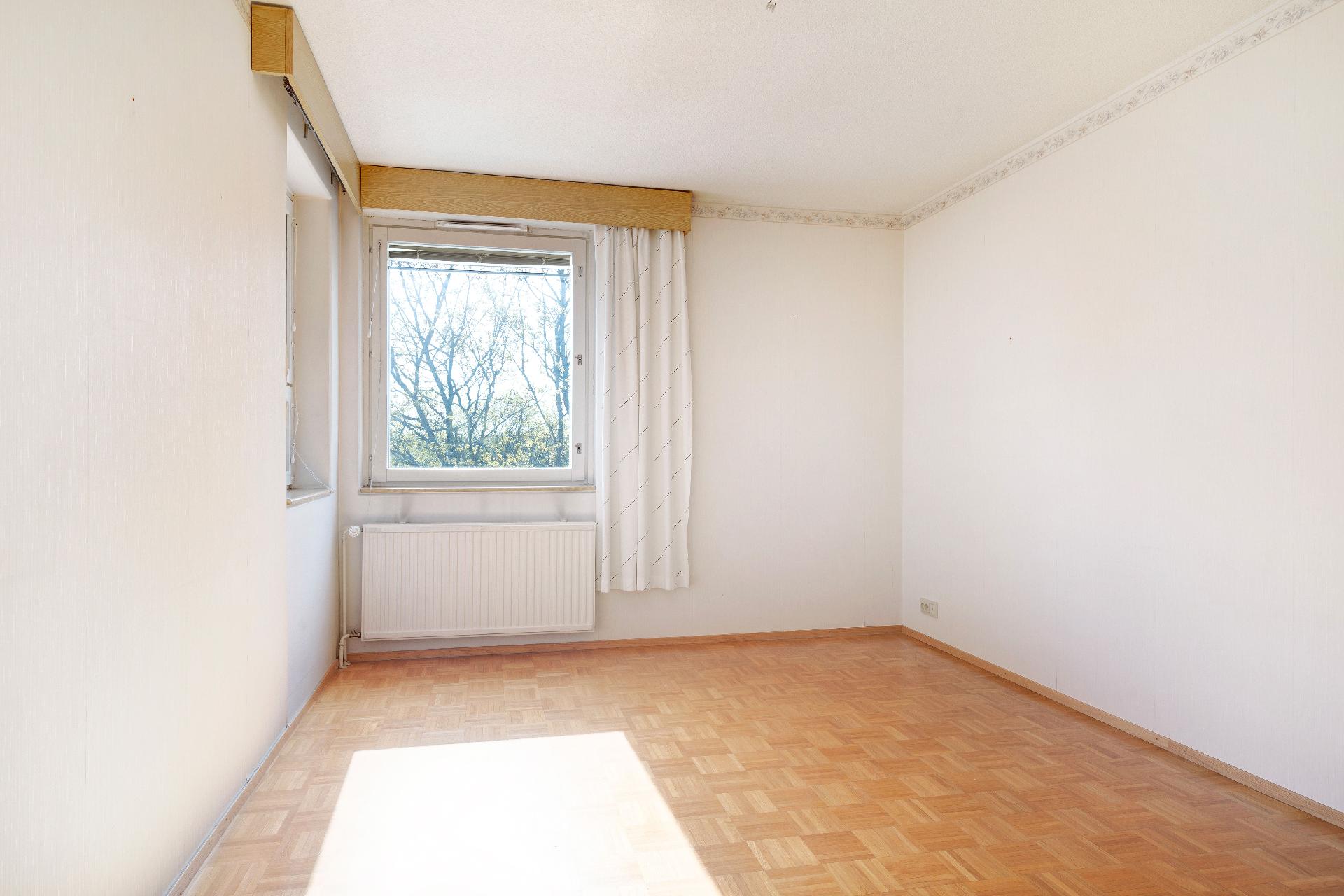 Kyläkirkontie 6-10, Pitäjänmäki, Helsinki