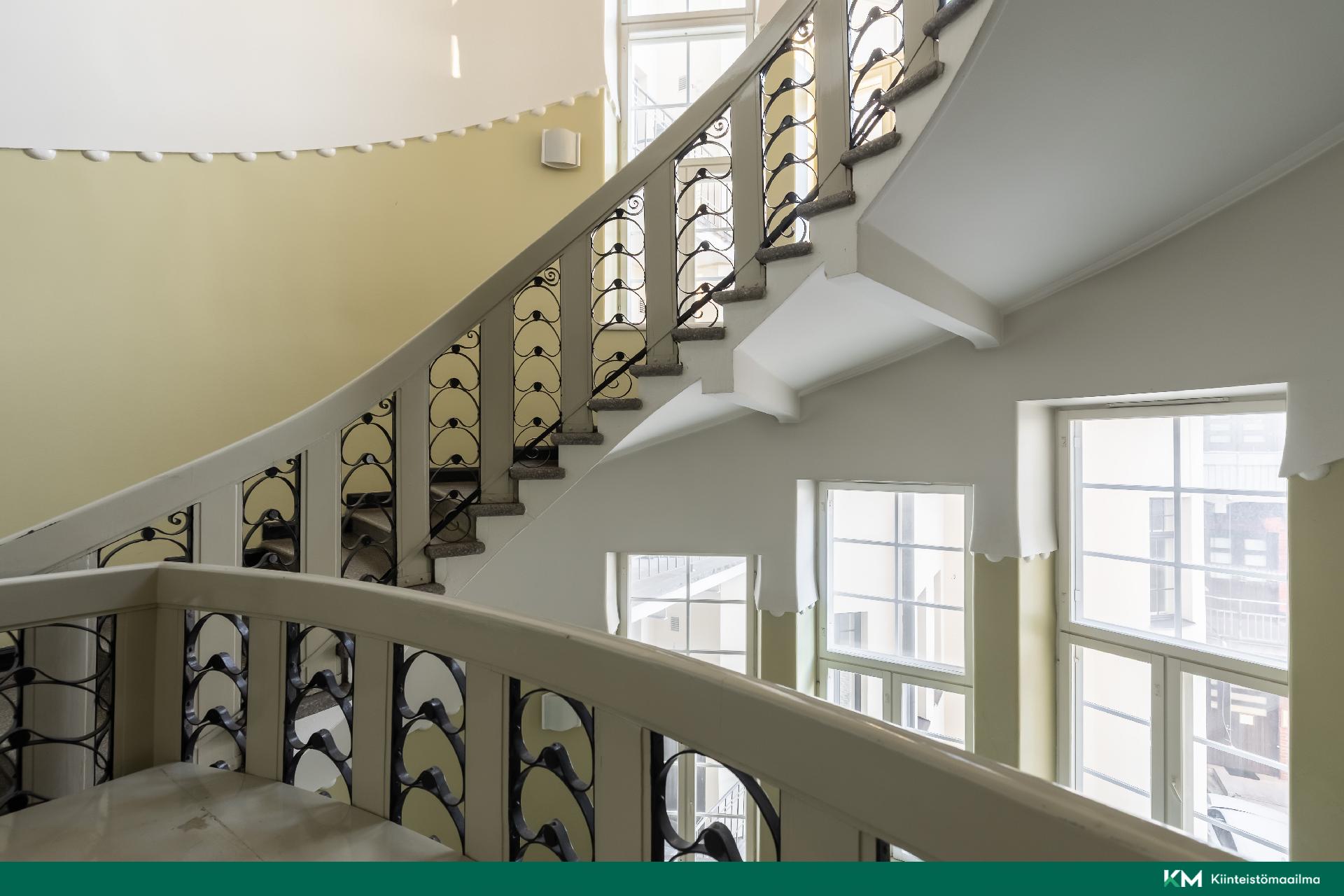 Ihasteltavaa riittää rappukäytävässäkin