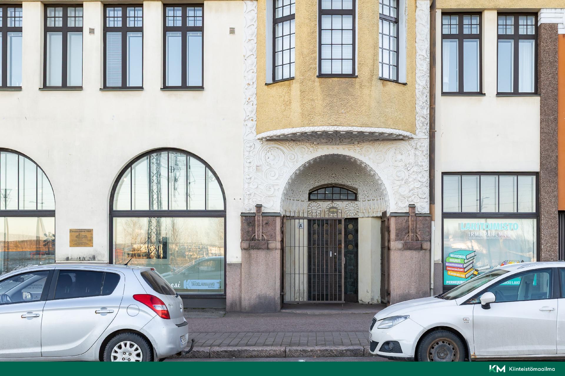 Satamakatu 9, Kotkansaari, Kotka