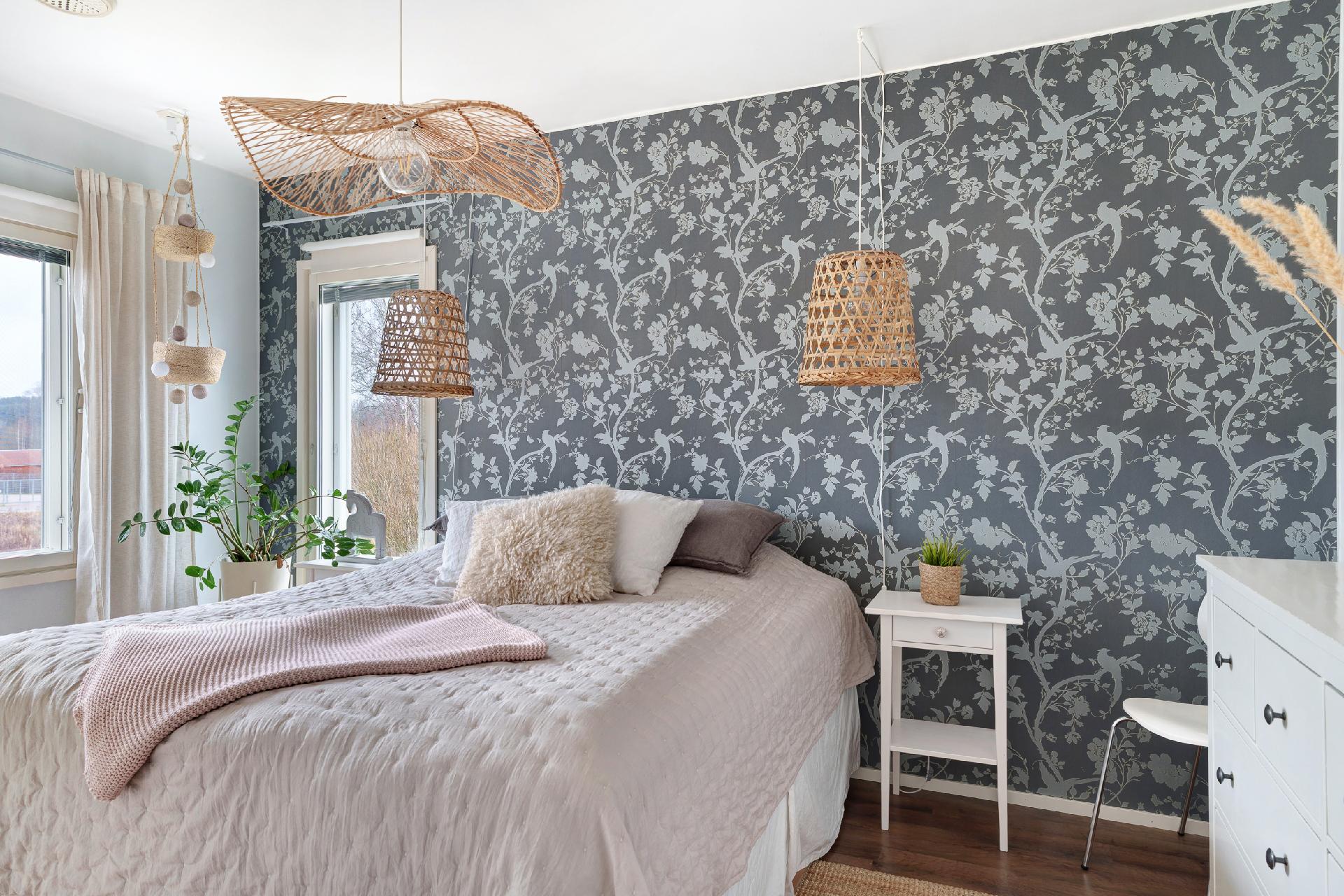 Opaalitie 8, Lasilaakso, Espoo