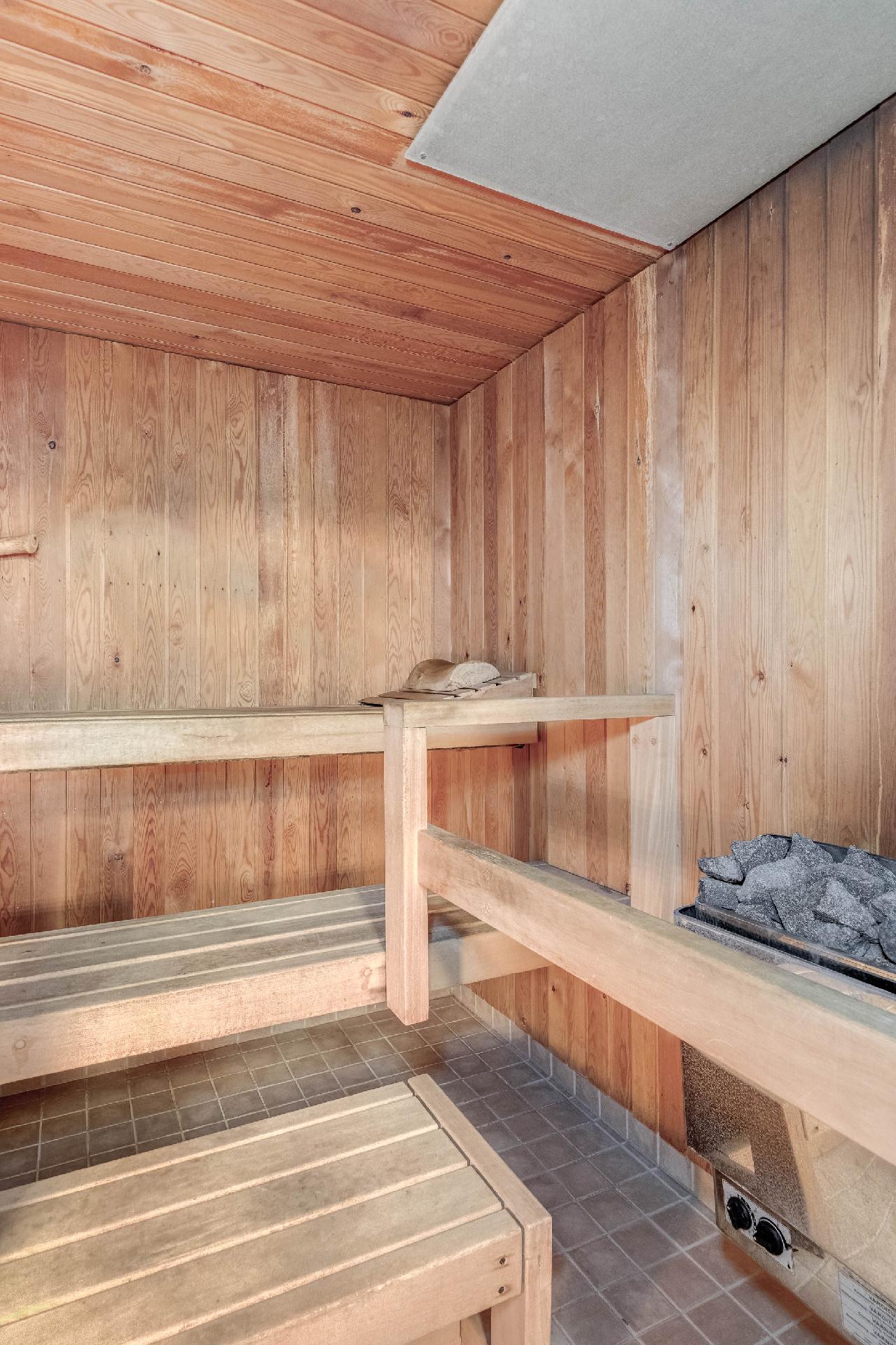 Välitalontie 23, Länsi-Pakila, Helsinki