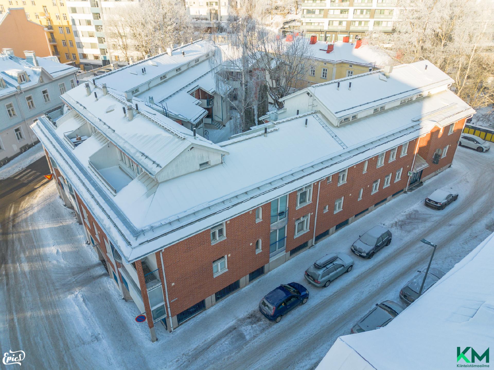 Polvikatu 2, Juhannuskylä, Tampere