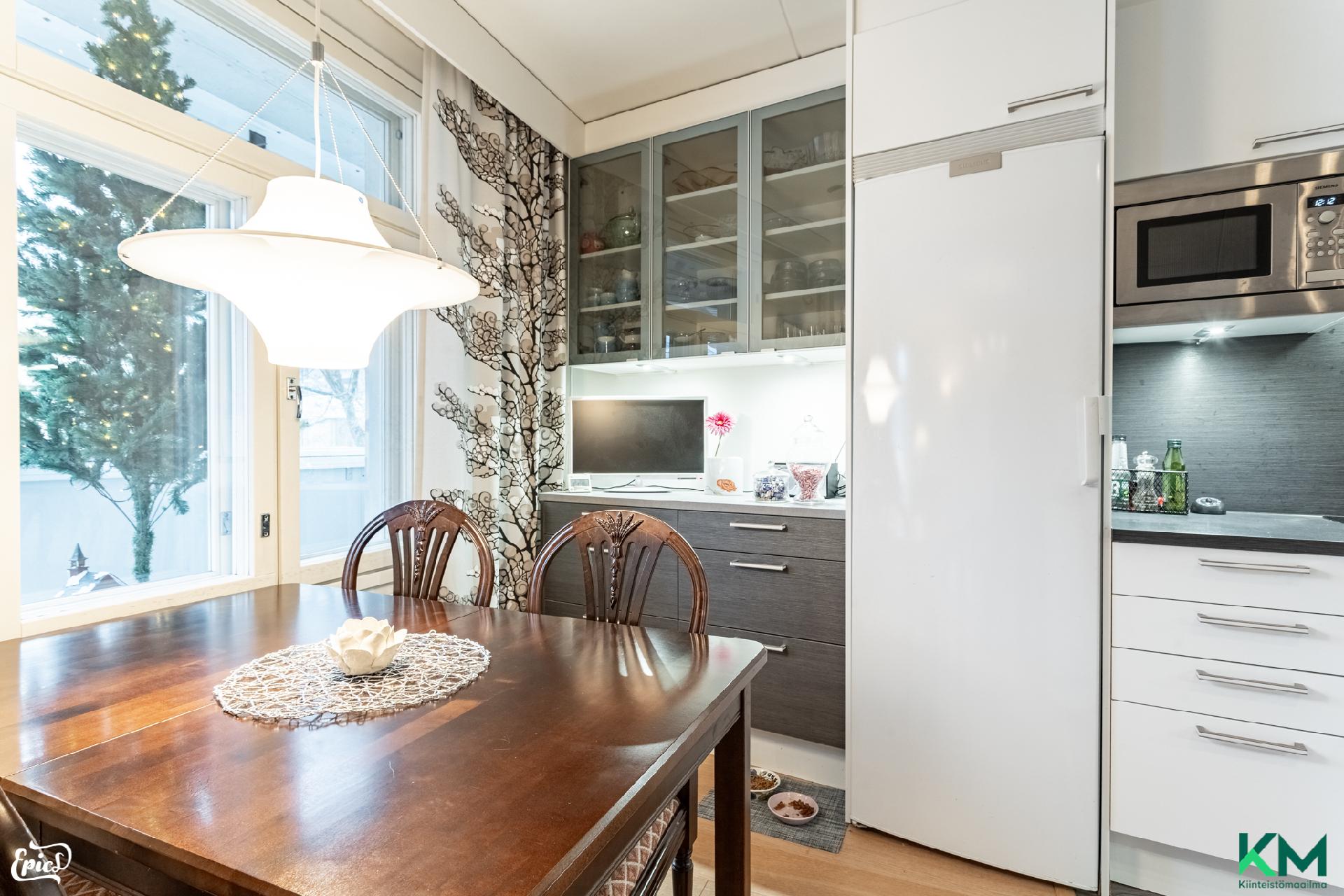 Polvikatu 2, Juhannuskylä, Tampere