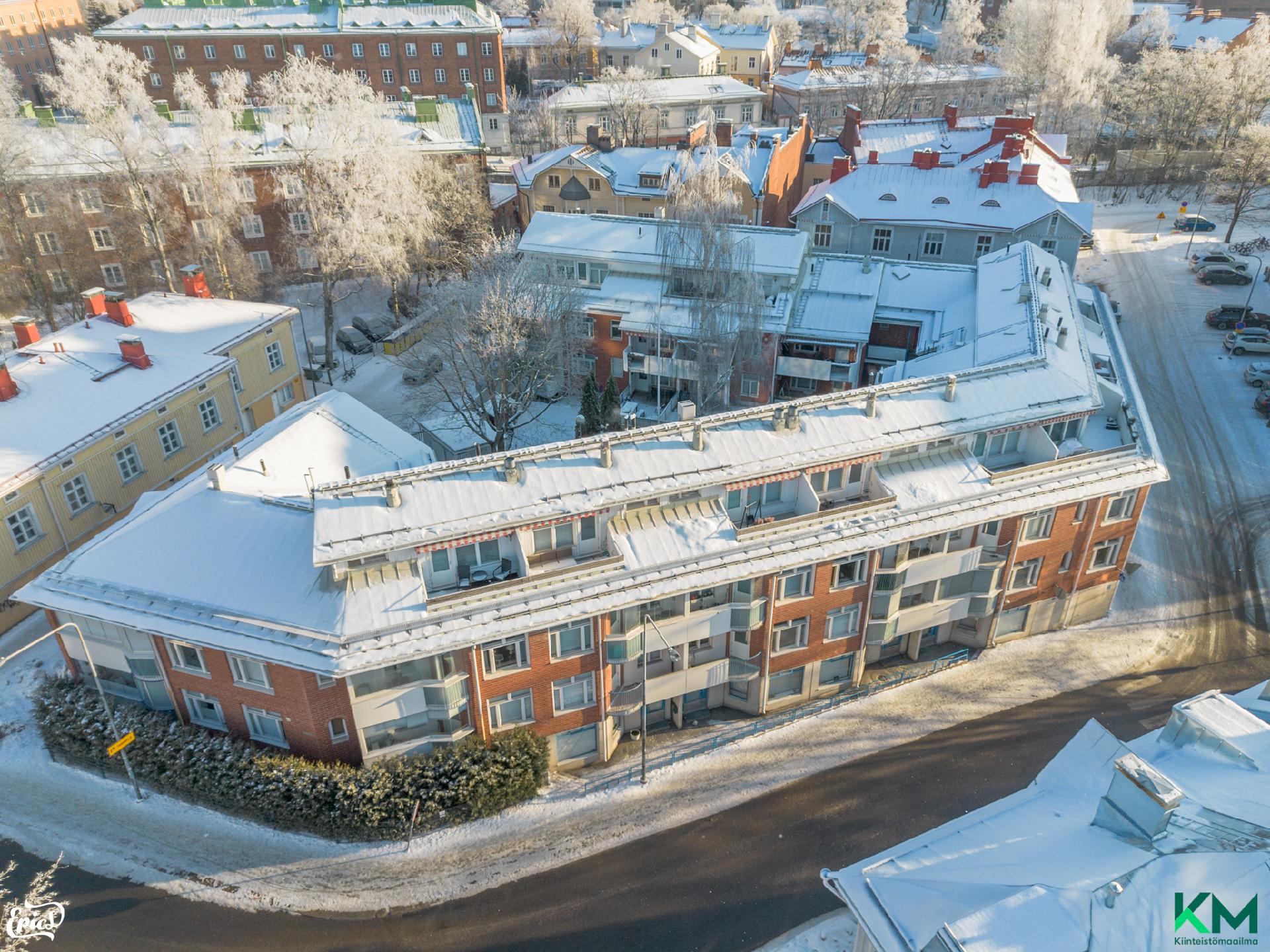 Polvikatu 2, Juhannuskylä, Tampere