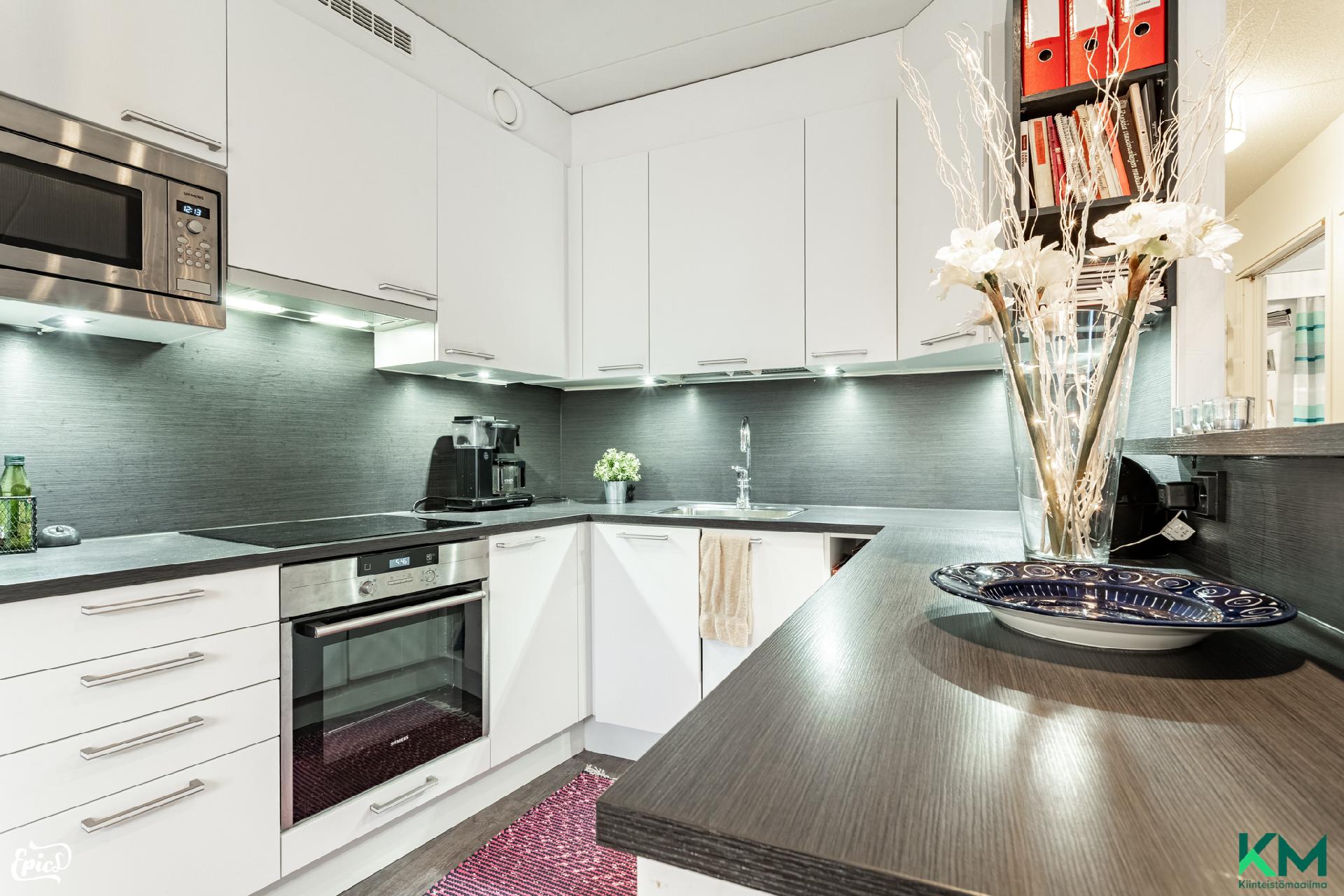 Polvikatu 2, Juhannuskylä, Tampere