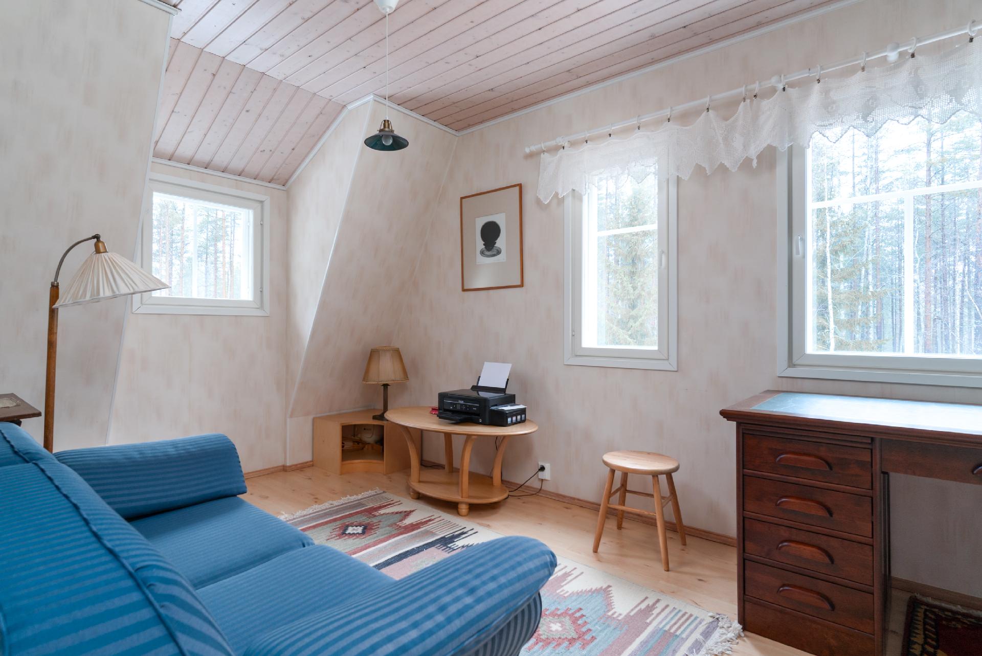 Yläkerran makuuhuone