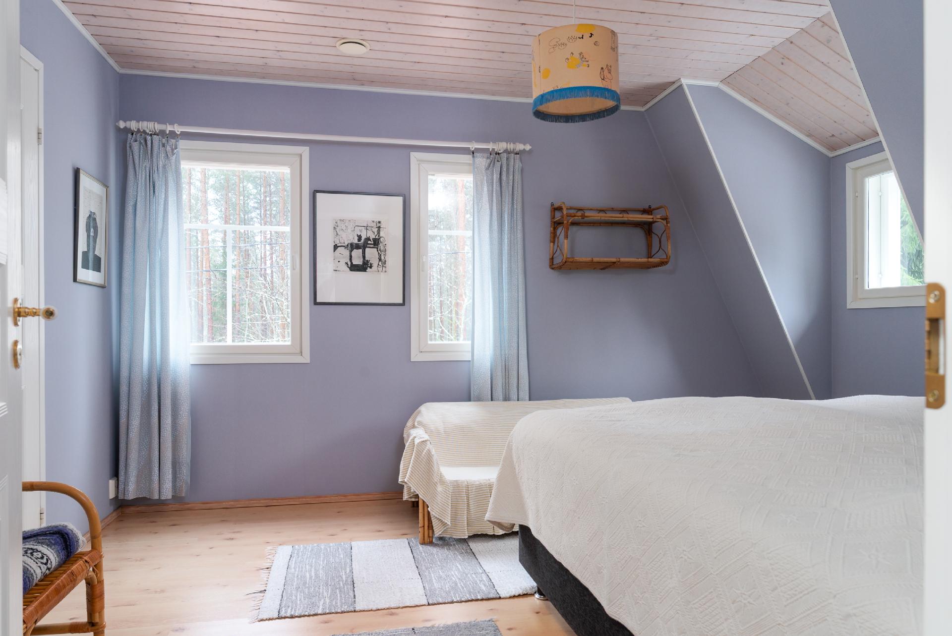 Yläkerran makuuhuone