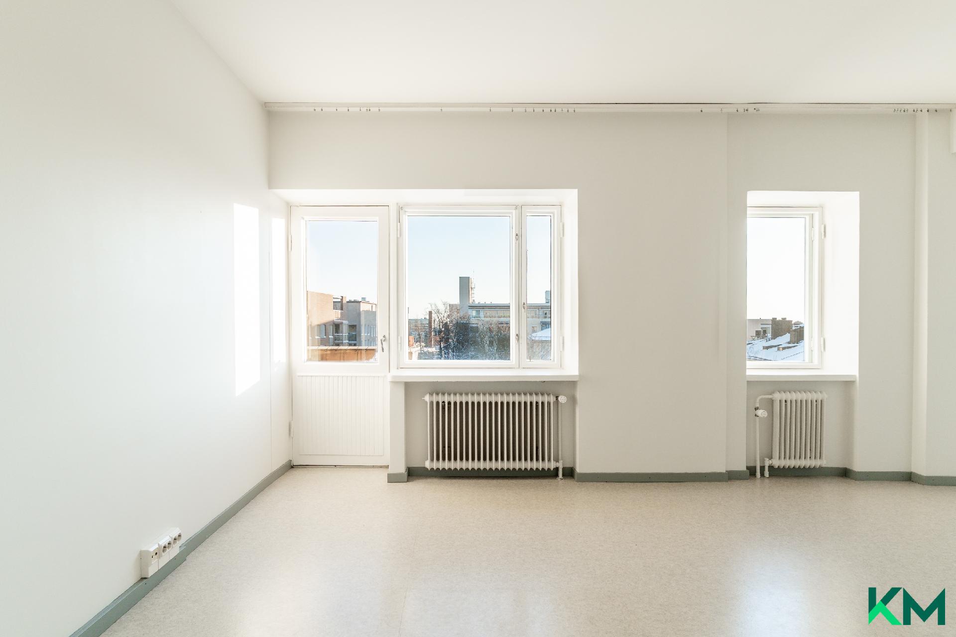 Valo tulvii huoneistoon