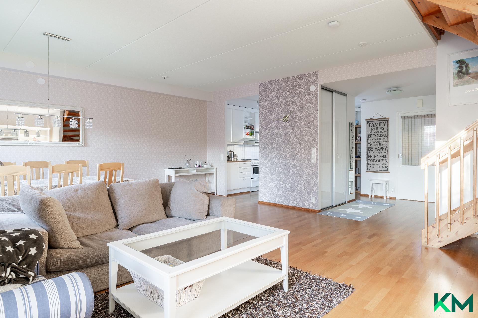 Gustav Pauligin katu 15, Aurinkolahti, Helsinki