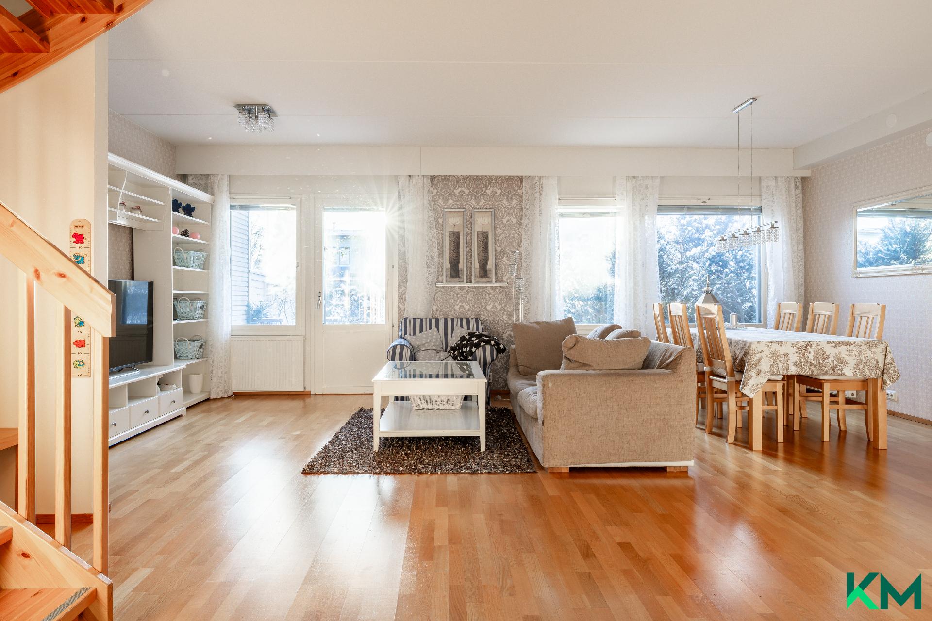 Gustav Pauligin katu 15, Aurinkolahti, Helsinki