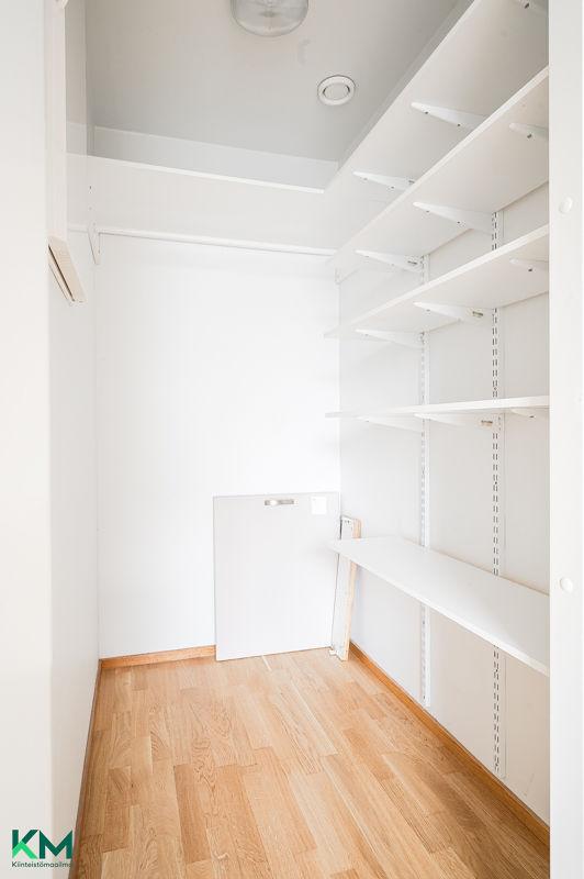 Töyrykatu 14, Paavola, Lahti