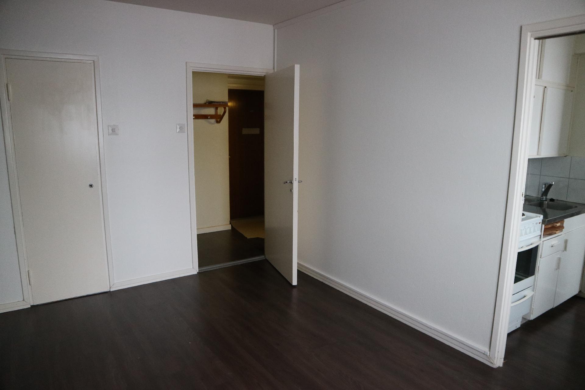 Anjalankatu 2-4, Kotkansaari, Kotka