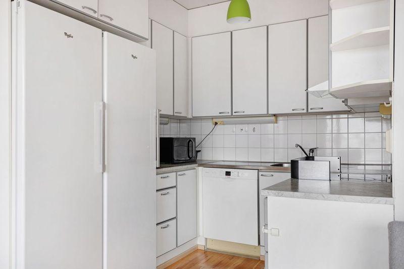 Strömbergintie 8, Pitäjänmäki, Helsinki