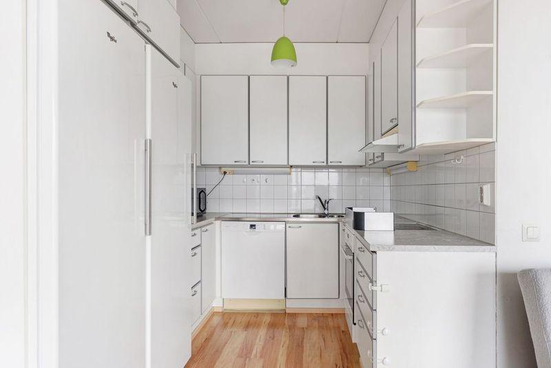 Strömbergintie 8, Pitäjänmäki, Helsinki