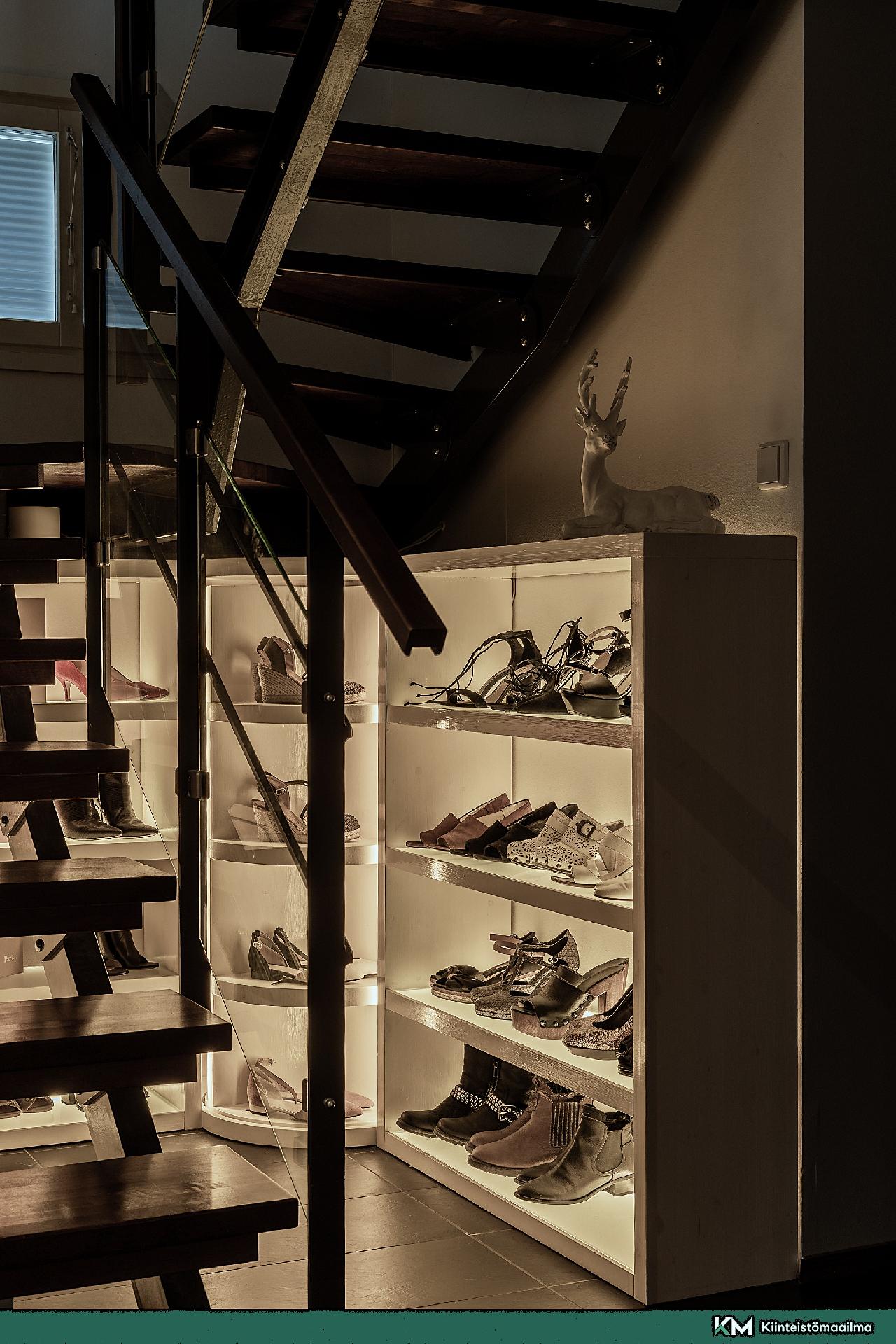 Puutarhatie 9, Laaksolahti, Espoo