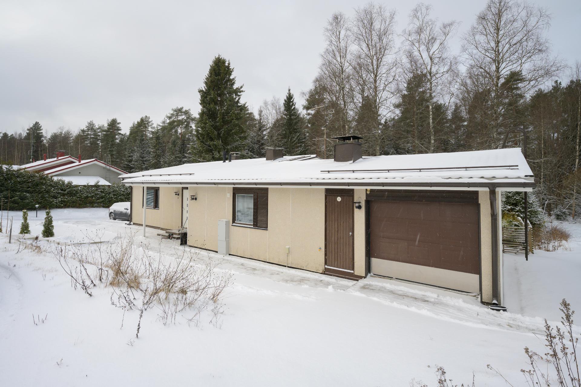 Takamaantie 21, Röykkä, Nurmijärvi