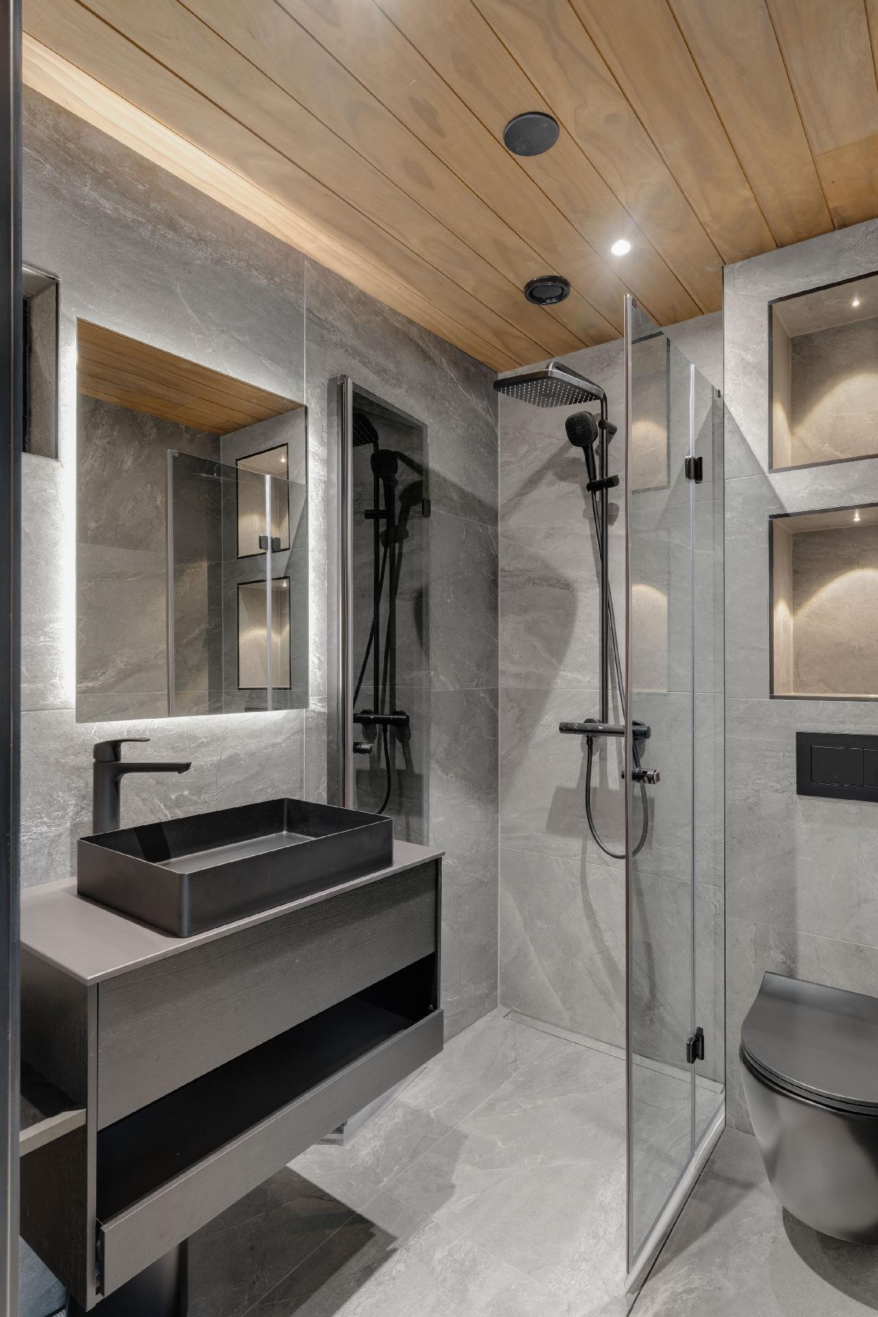 Yläkerrassa on tyylikäs kph