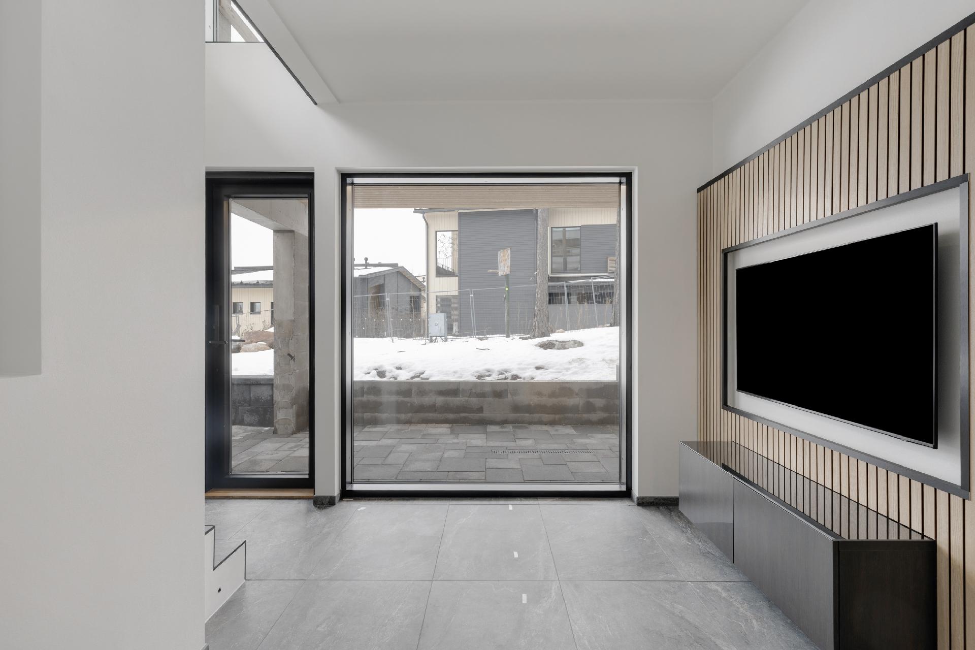 Alakerran oleskelutila