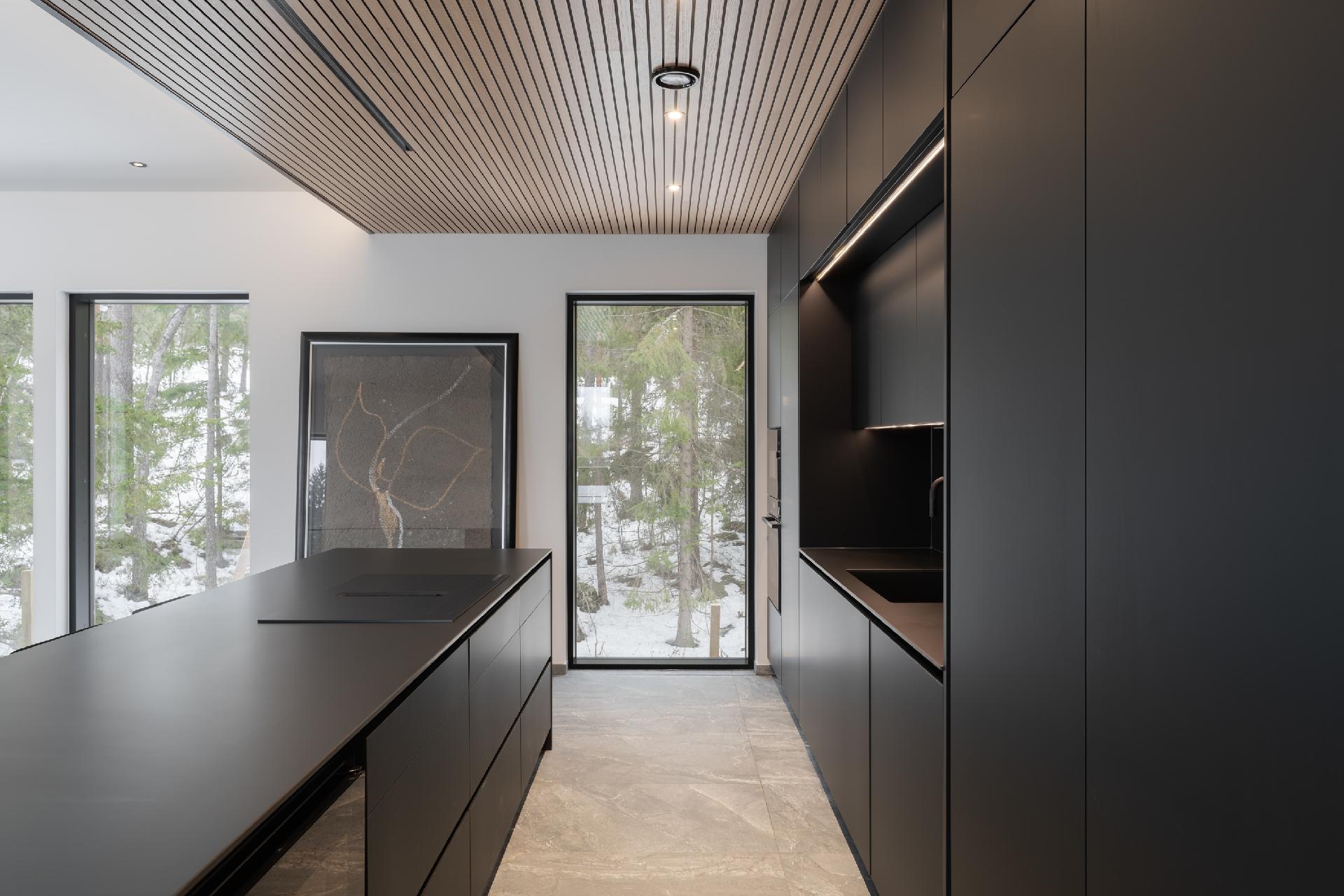 Keittiö on tyylikäs osa olohuonetta