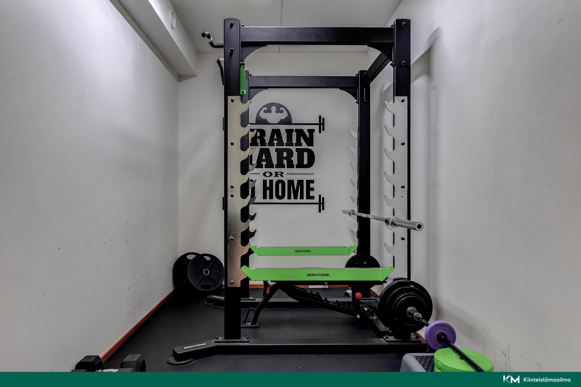 Rakennusmestarintie 4a, Itä-Pakila, Helsinki