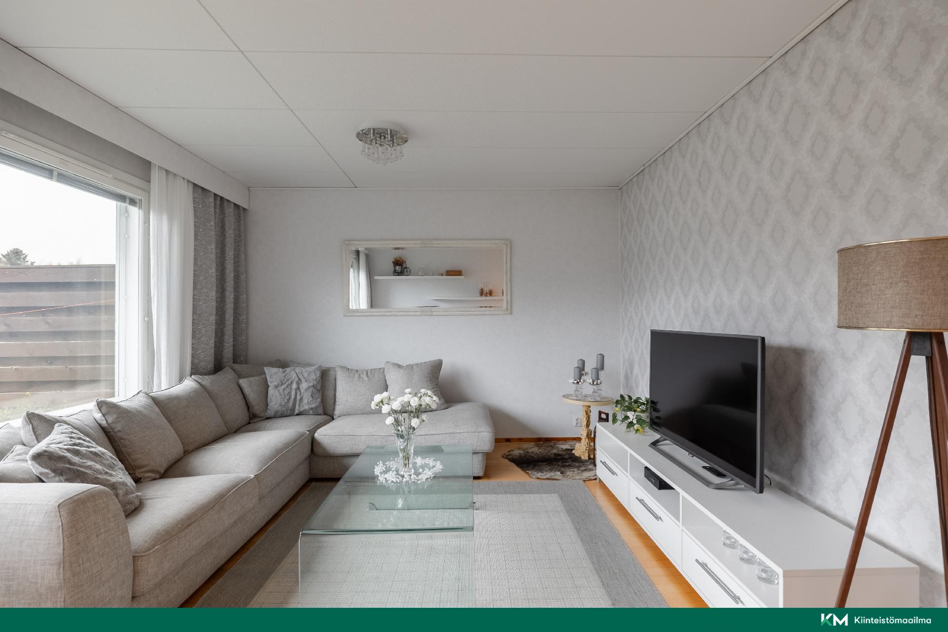 Riippakoivuntie 12, Aittakorpi, Kotka