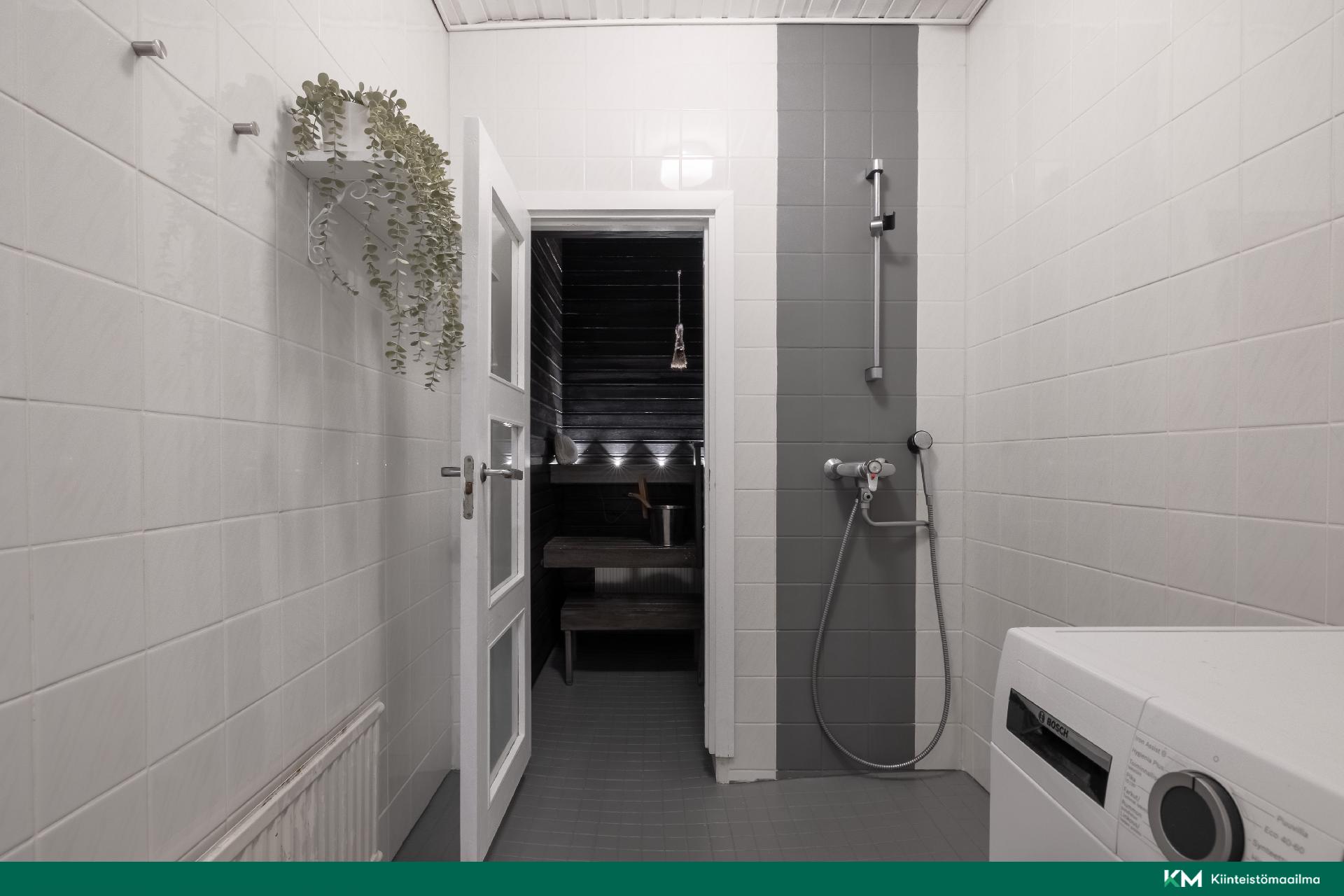 Riippakoivuntie 12, Aittakorpi, Kotka