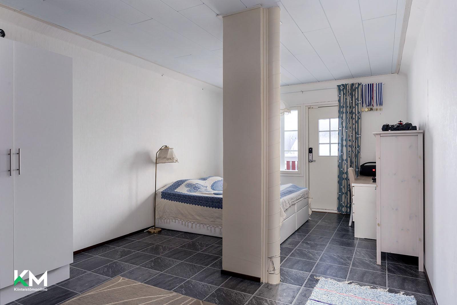 Koivukuja 18, Tikkasenharju, Ii