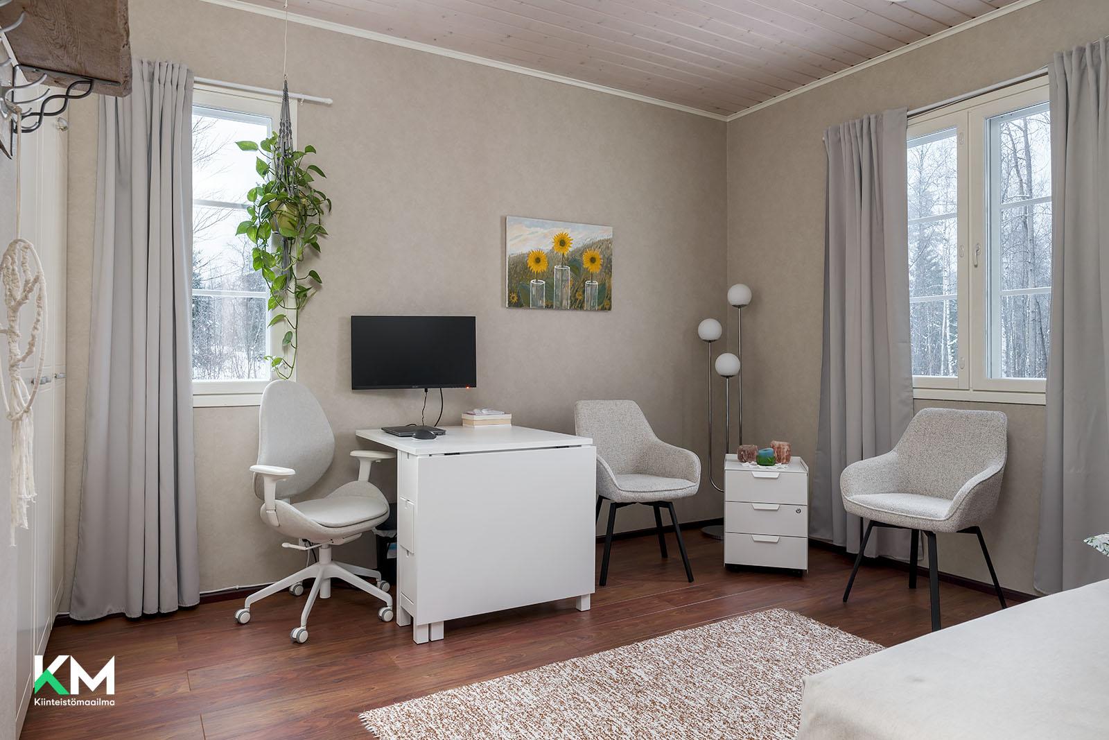 Koivukuja 18, Tikkasenharju, Ii