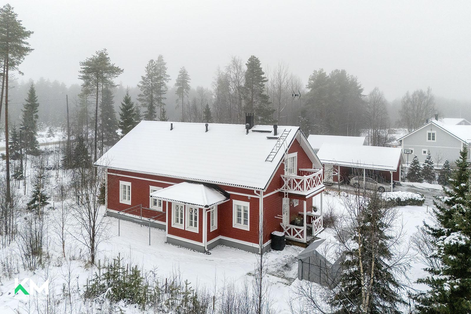 Koivukuja 18, Tikkasenharju, Ii