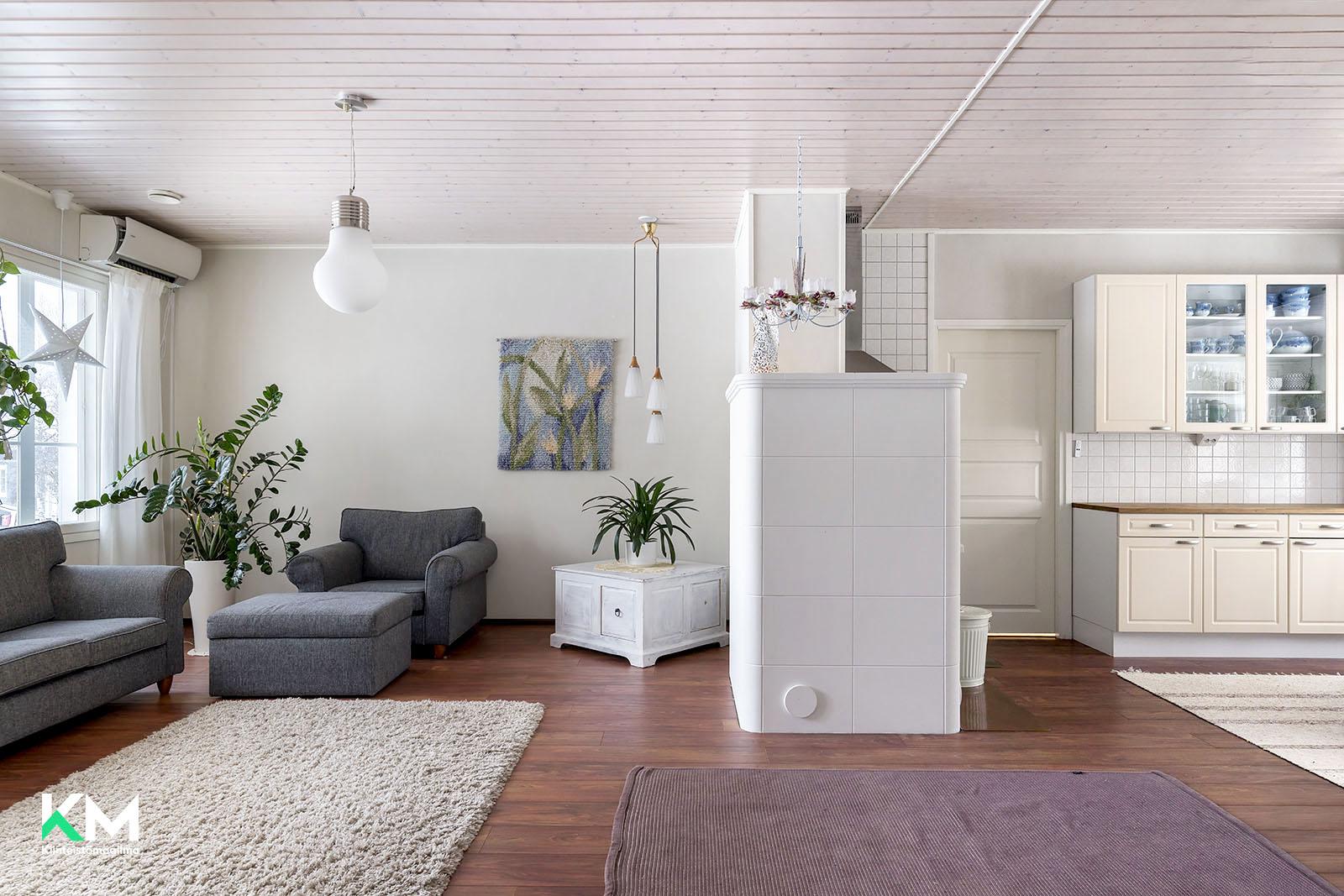 Koivukuja 18, Tikkasenharju, Ii