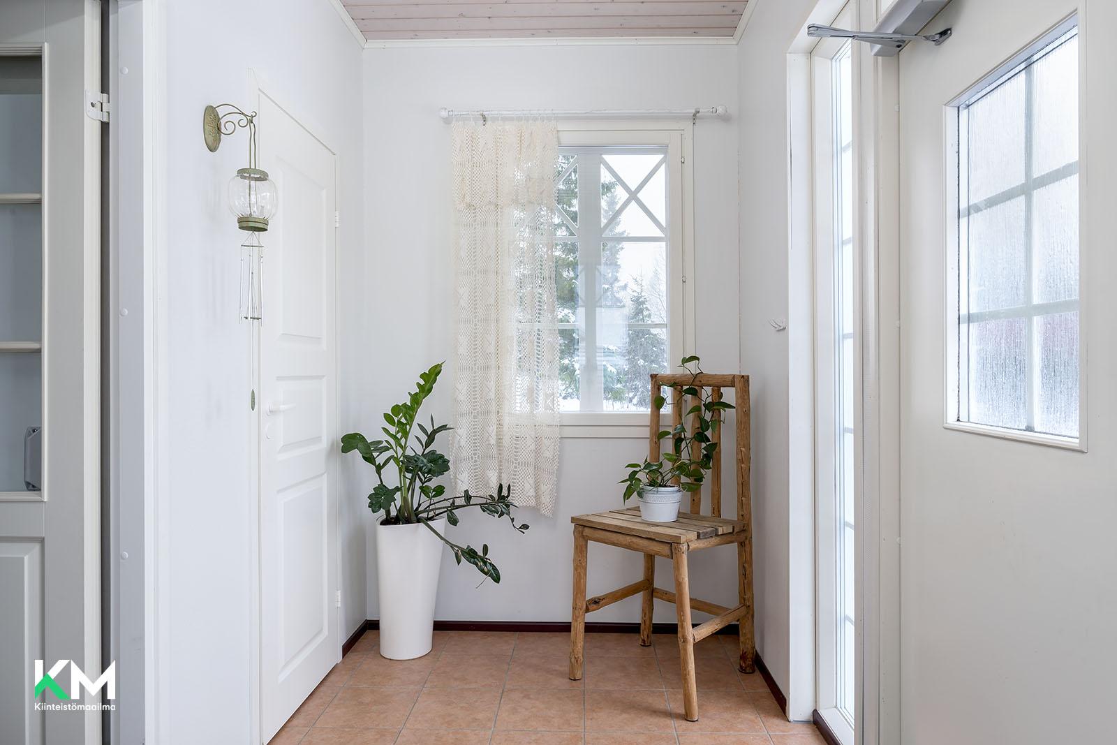 Koivukuja 18, Tikkasenharju, Ii