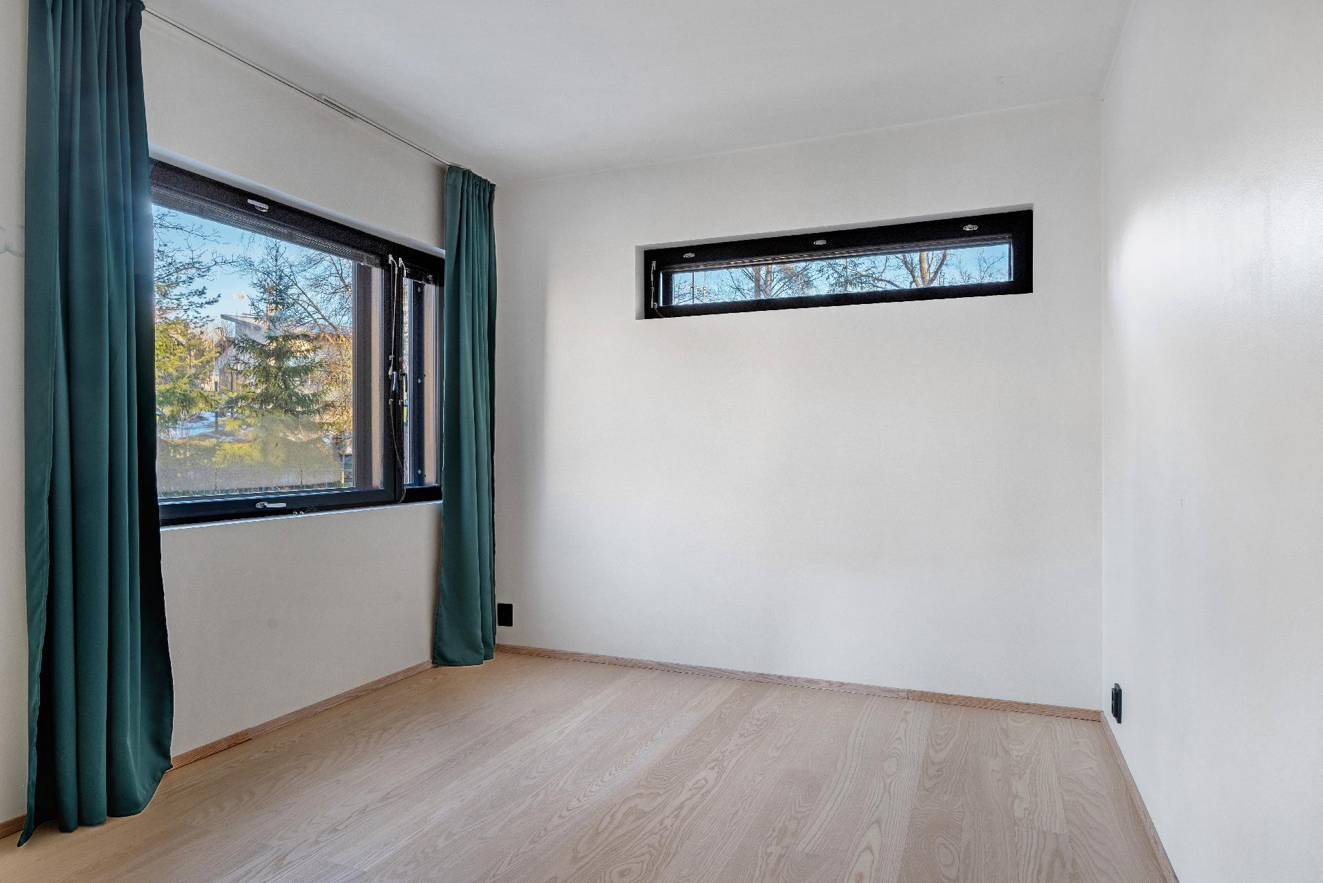 Yläkerran makuuhuone