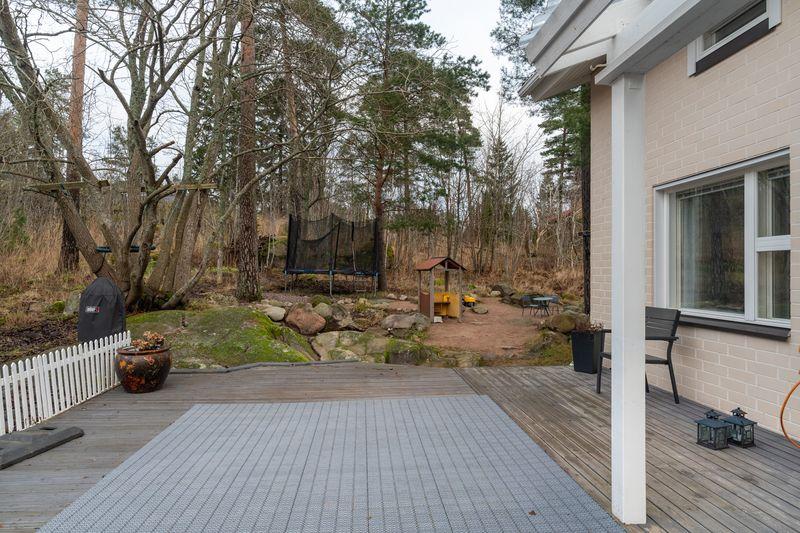 Hevossalmentie 22, Laajasalo, Helsinki