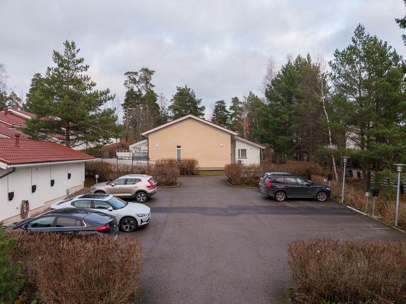 Hevossalmentie 22, Laajasalo, Helsinki