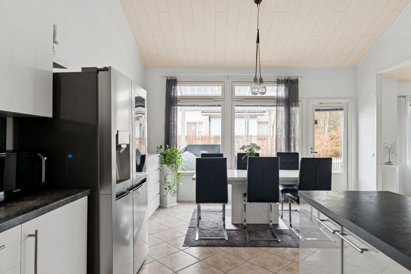 Hevossalmentie 22, Laajasalo, Helsinki