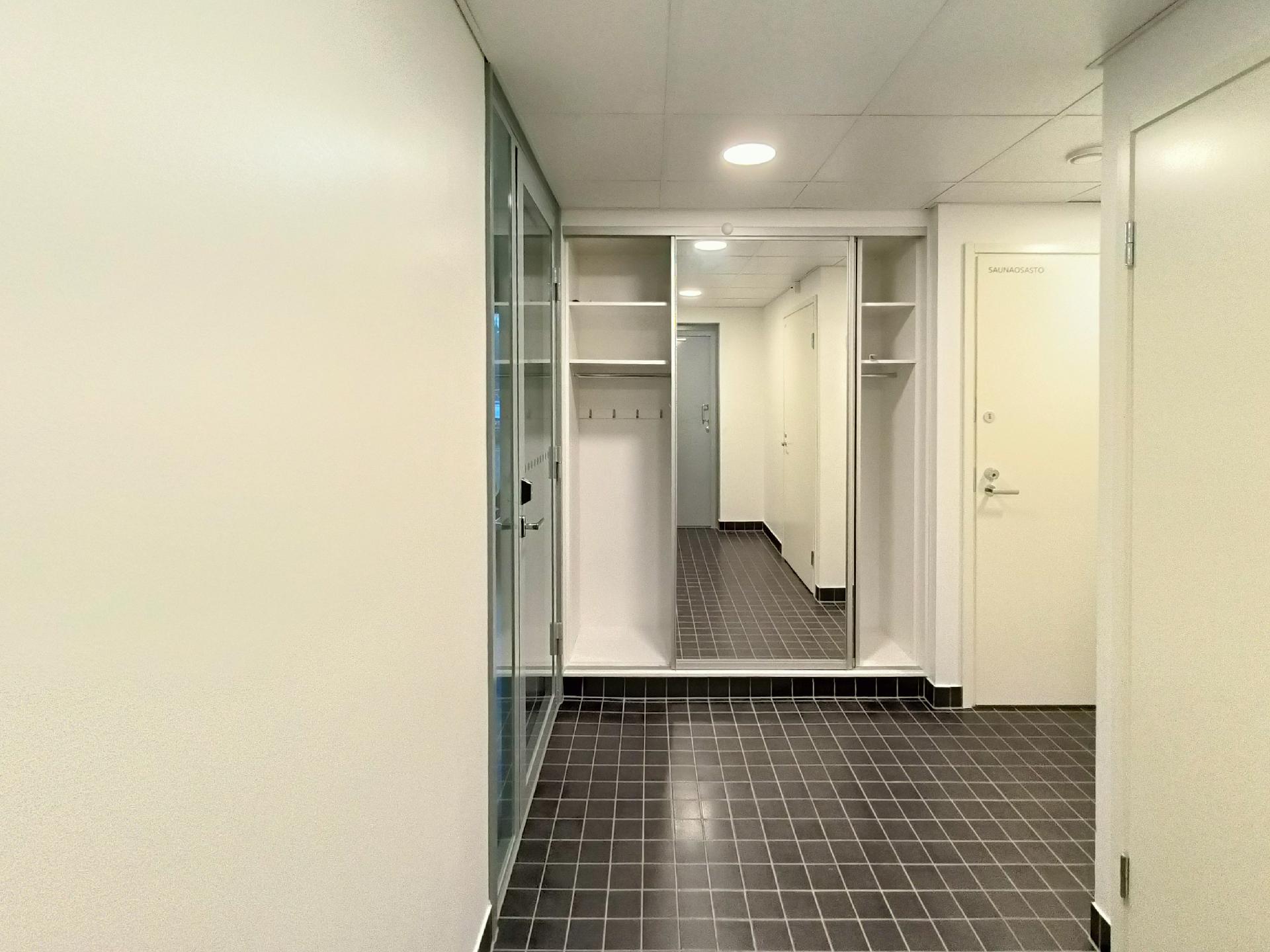 Lielahdenkatu 45, Lentävänniemi, Tampere