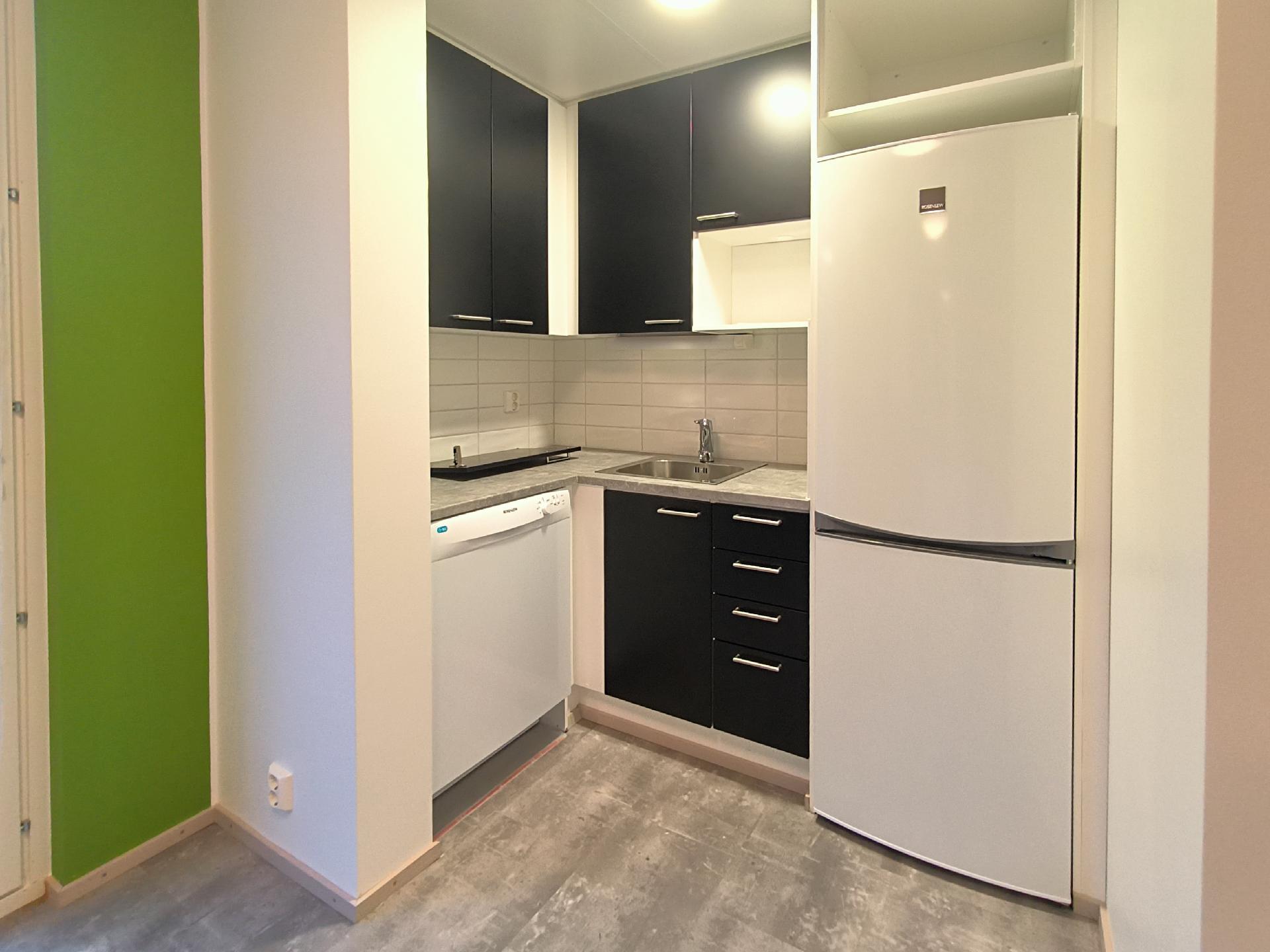 Lielahdenkatu 45, Lentävänniemi, Tampere