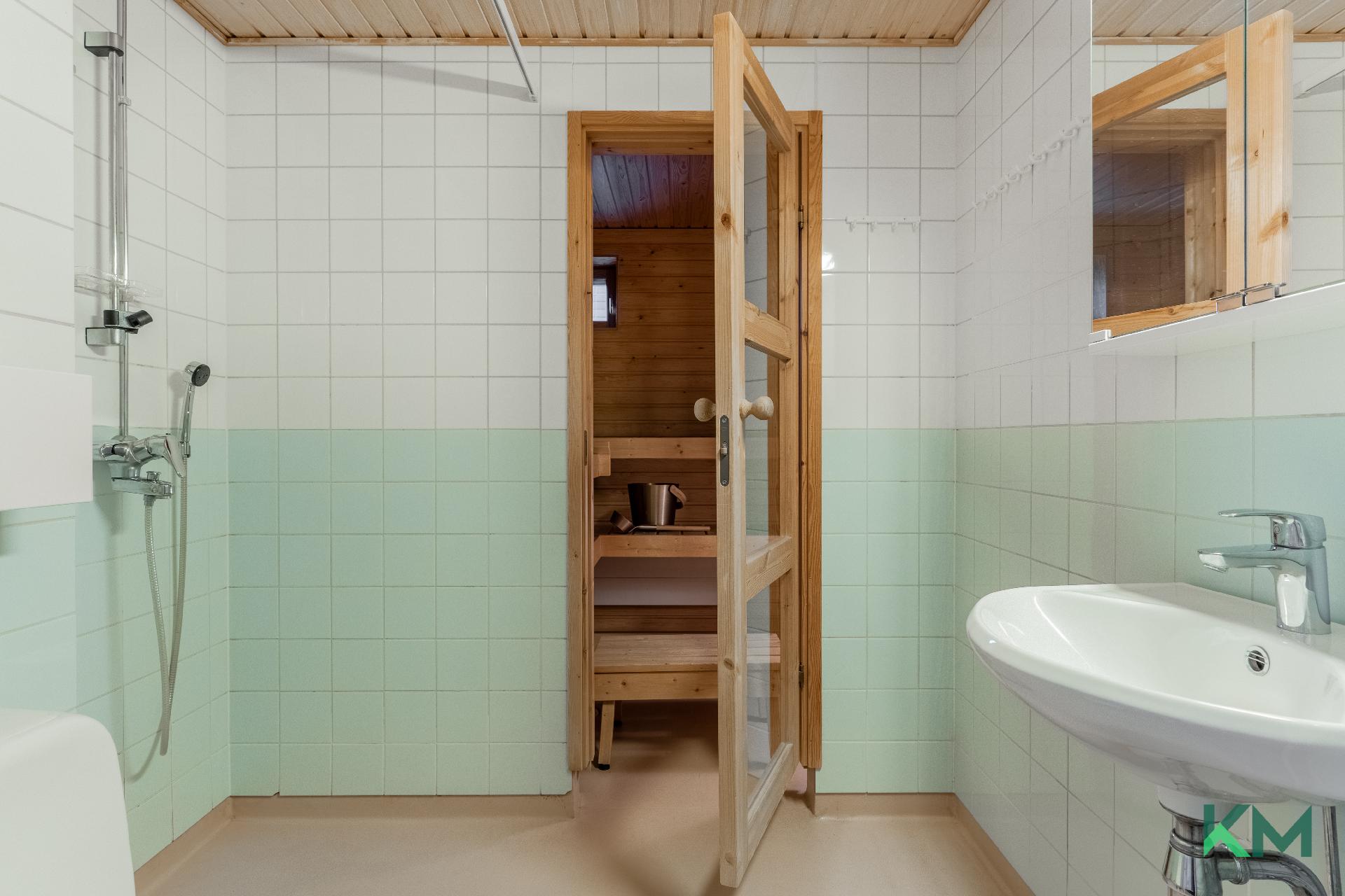 Mustankivenkatu 3, Vuosaari, Helsinki