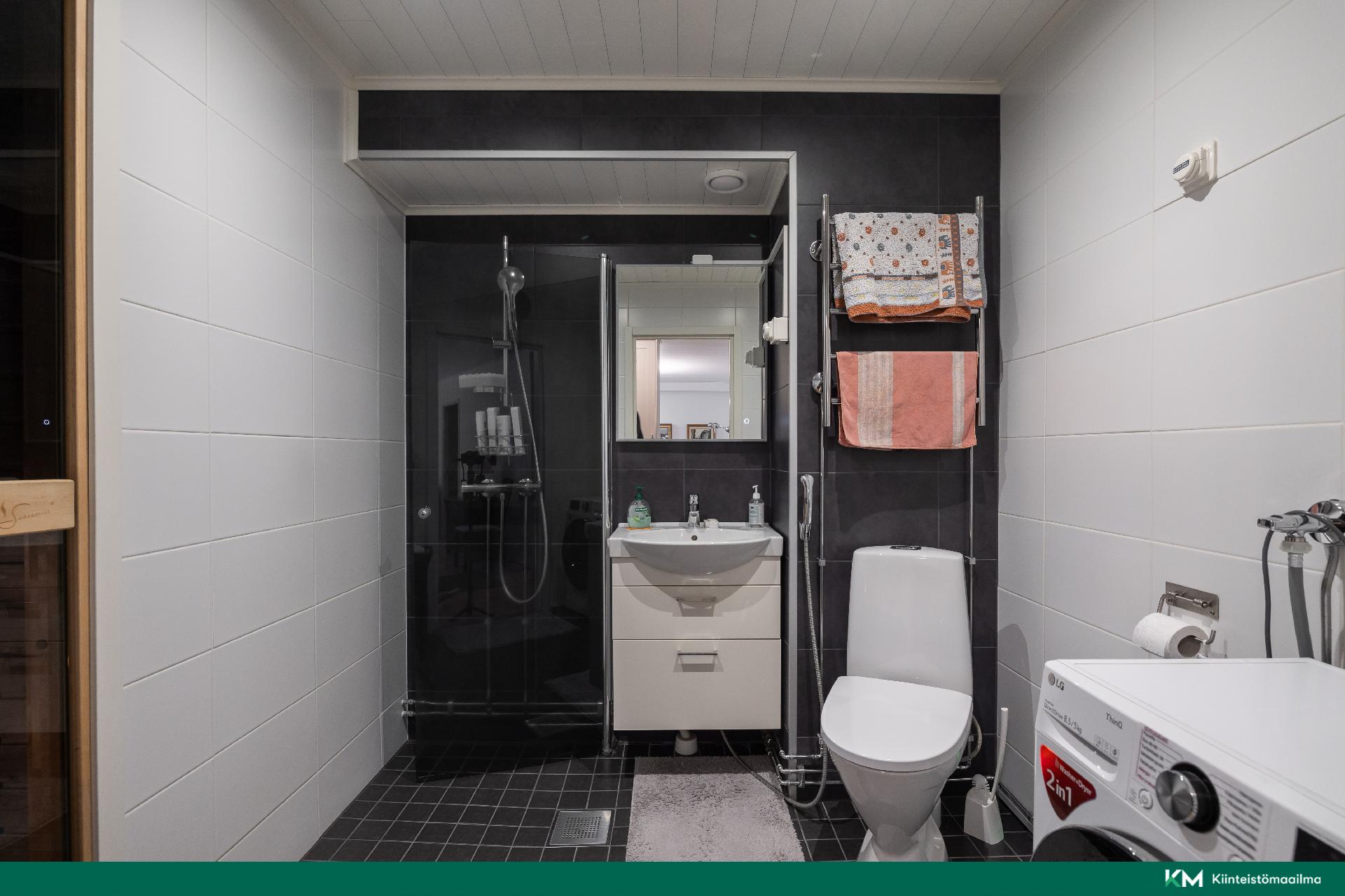 Puutarhakatu 15, Kotkansaari, Kotka