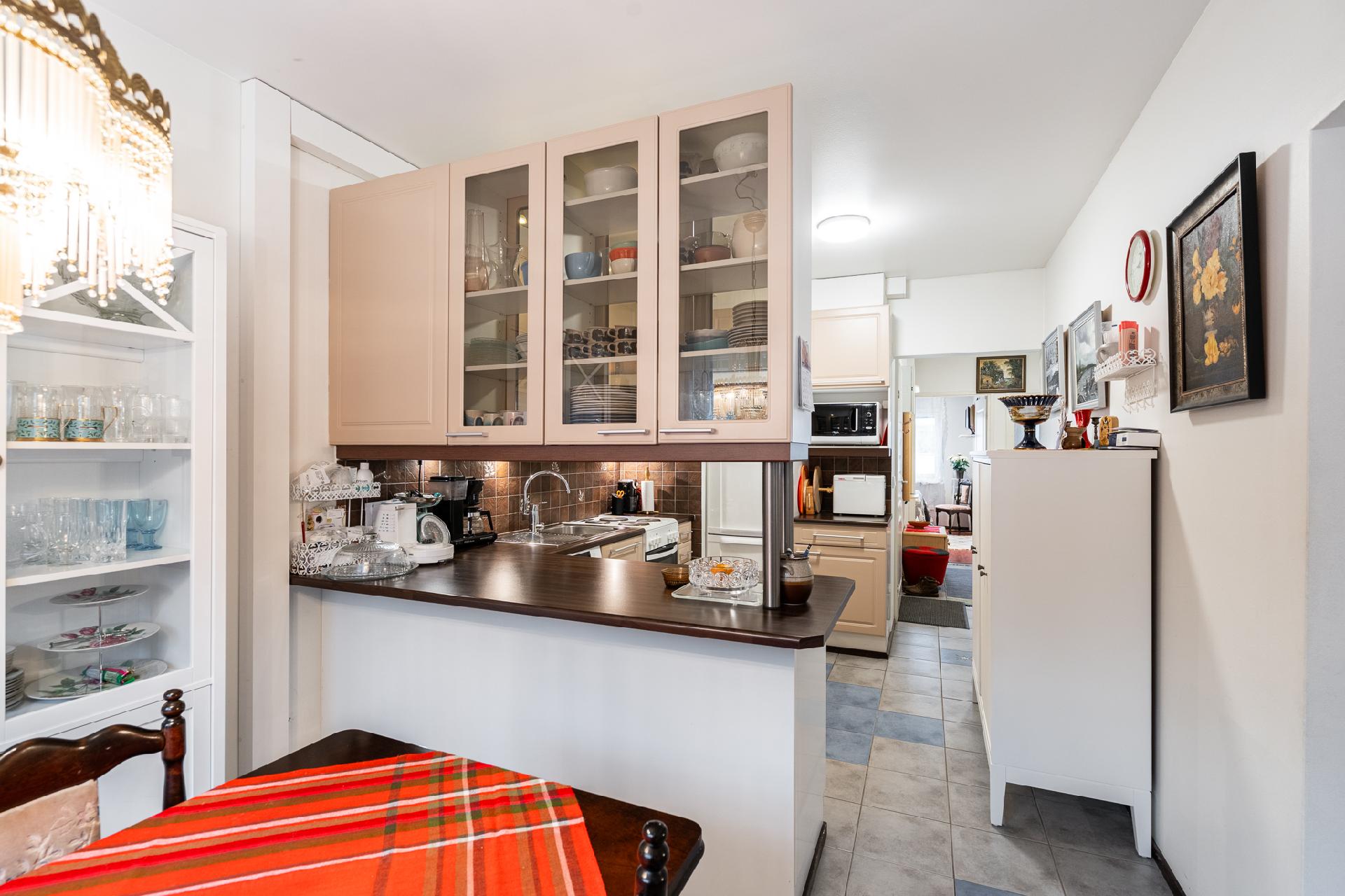 Keittiö / ruokailutila