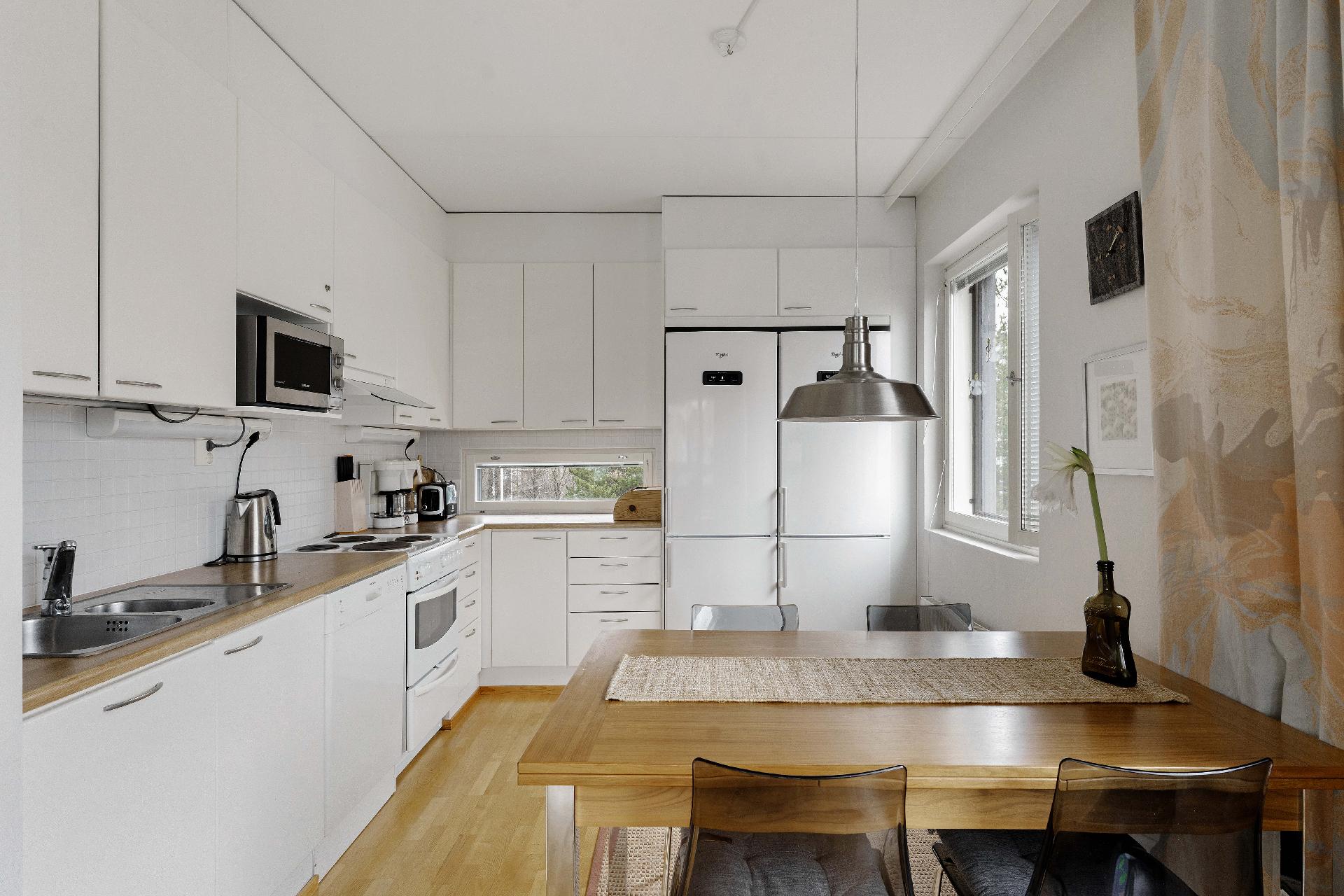 Amiraalin Puistotie 6, Espoonlahti, Espoo