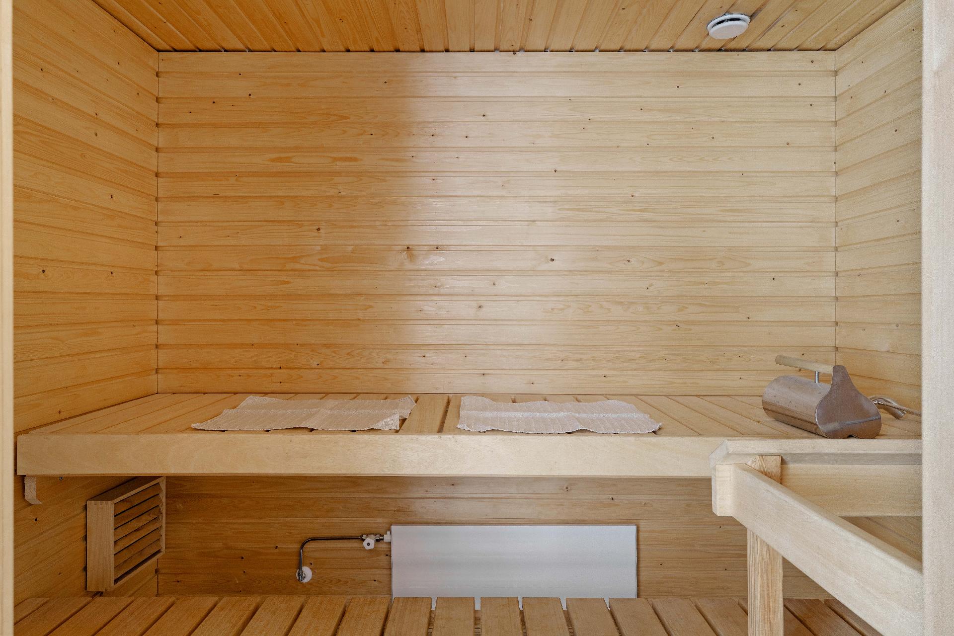 Amiraalin Puistotie 6, Espoonlahti, Espoo