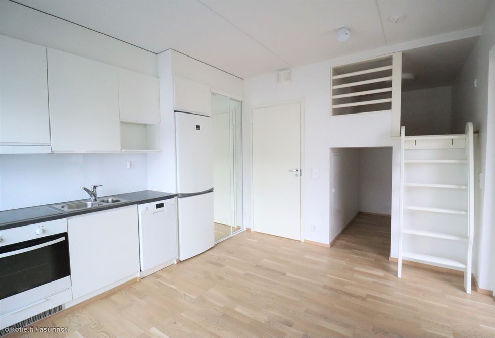 Peltolantie 30, Koivuhaka, Vantaa