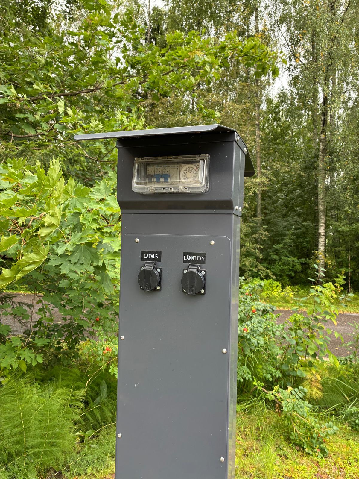 Kylätie 11, Kauniainen