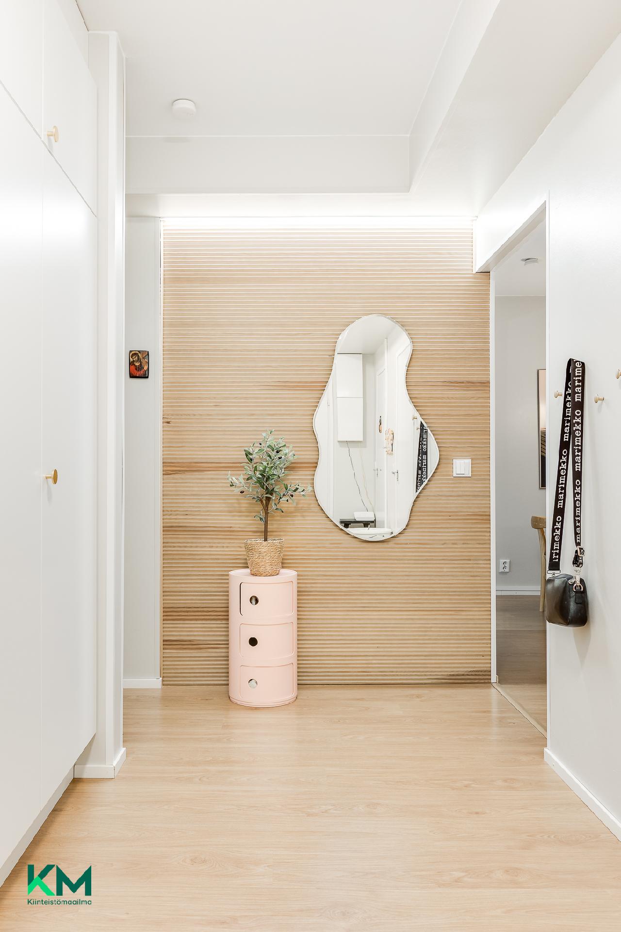 Kitimenpolku 22, Tuira, Oulu